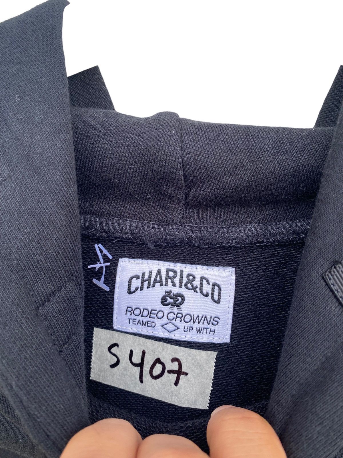 Other Chari & Co X Rodeo Crowns Spellout Big Logo Hoodie Size US L / EU 52-54 / 3 - 5 Thumbnail