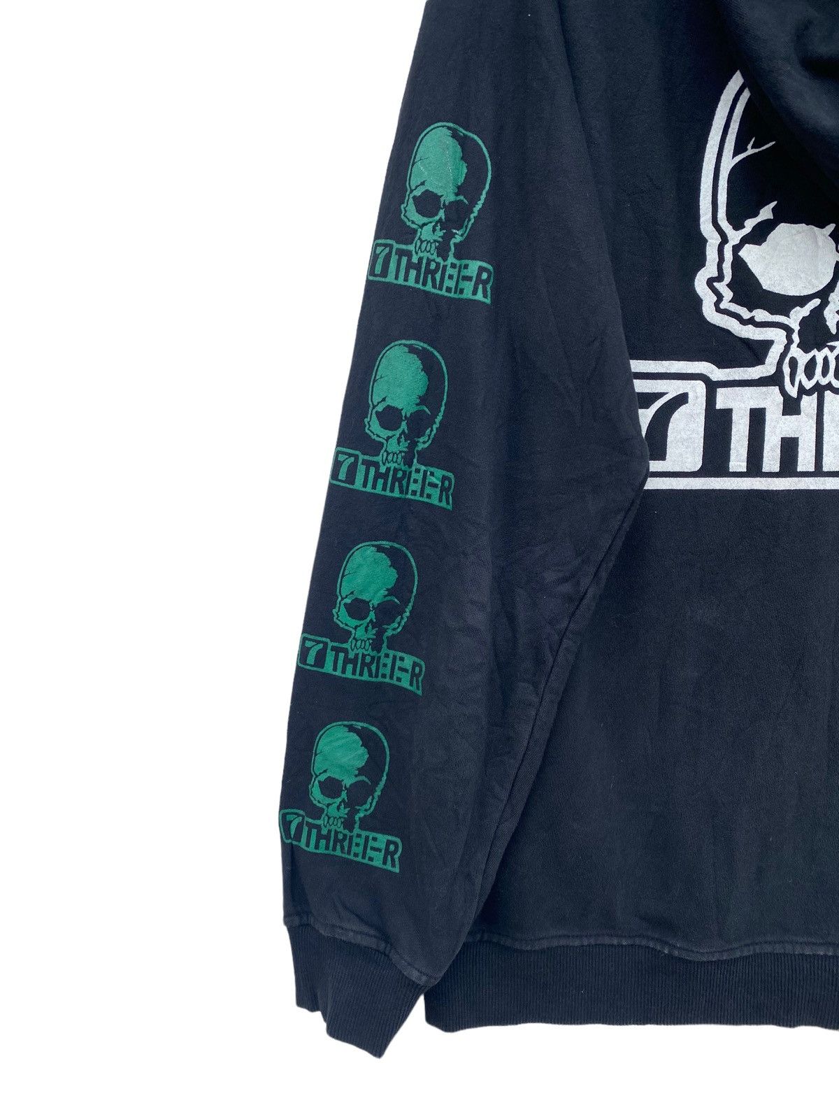 Other Vintage Seven Japan Three Skull Printed Hoodie Size US L / EU 52-54 / 3 - 6 Thumbnail