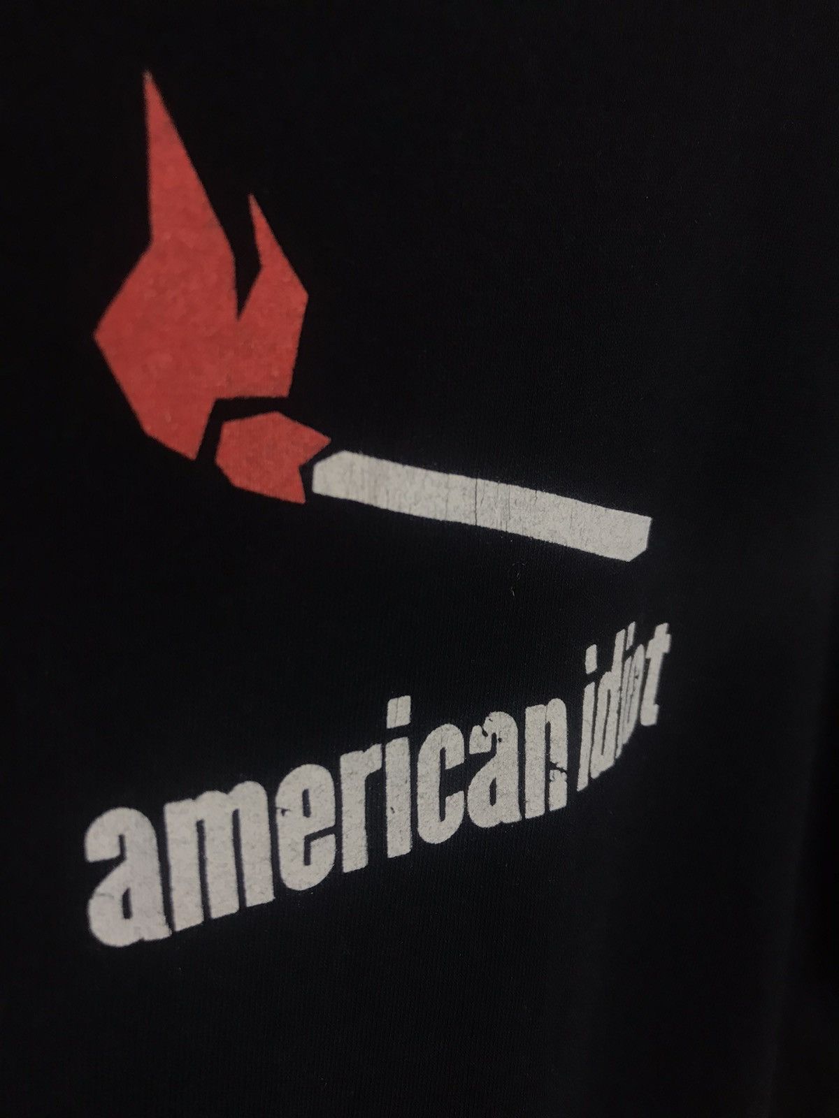 Band Tees 2005 Vintage Green Day American Idiot t-shirt Size US L / EU 52-54 / 3 - 10 Thumbnail