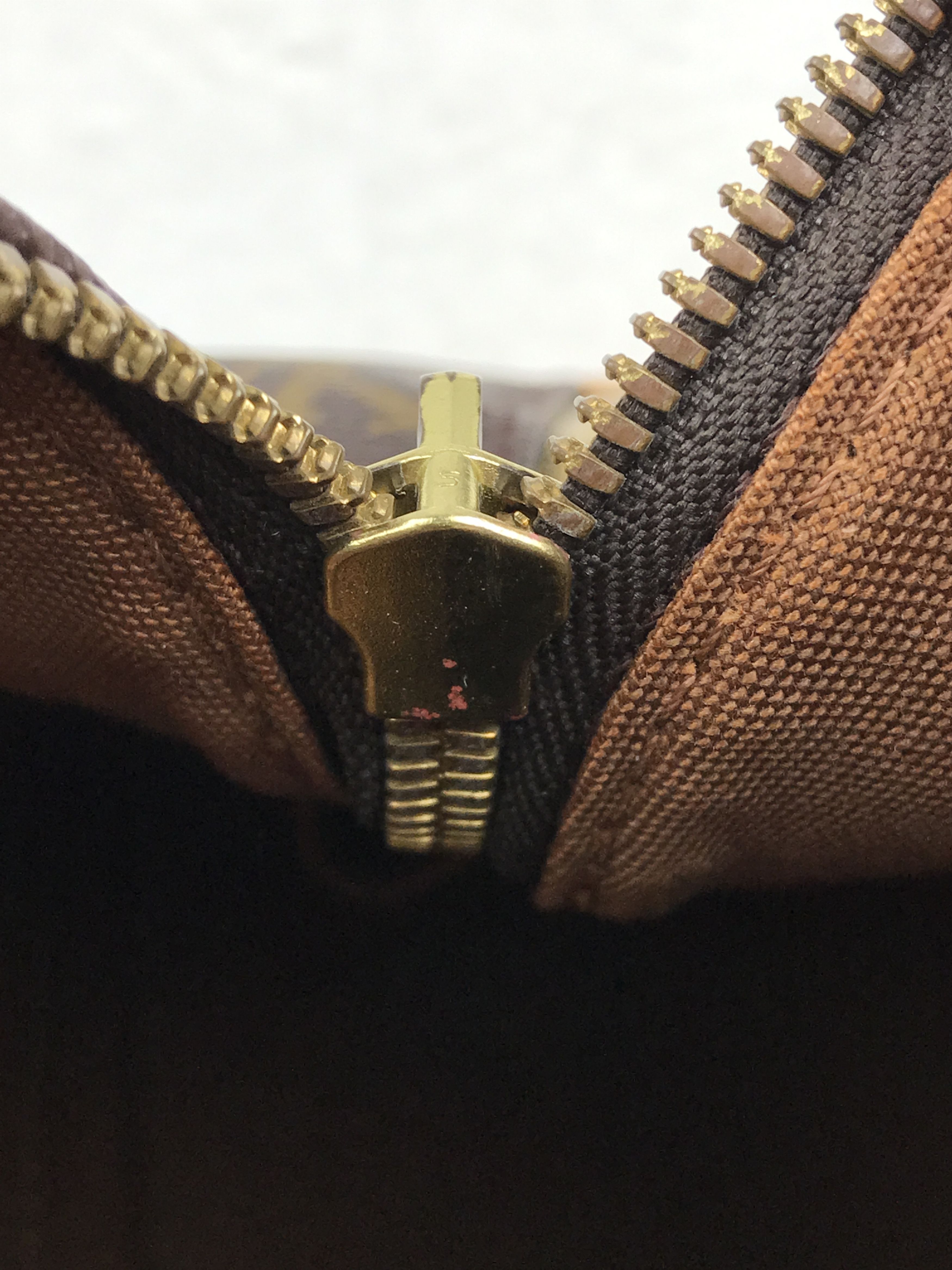 Louis Vuitton × Vintage Vintage Louis Vuitton Alma Monogram Size ONE SIZE - 16 Thumbnail