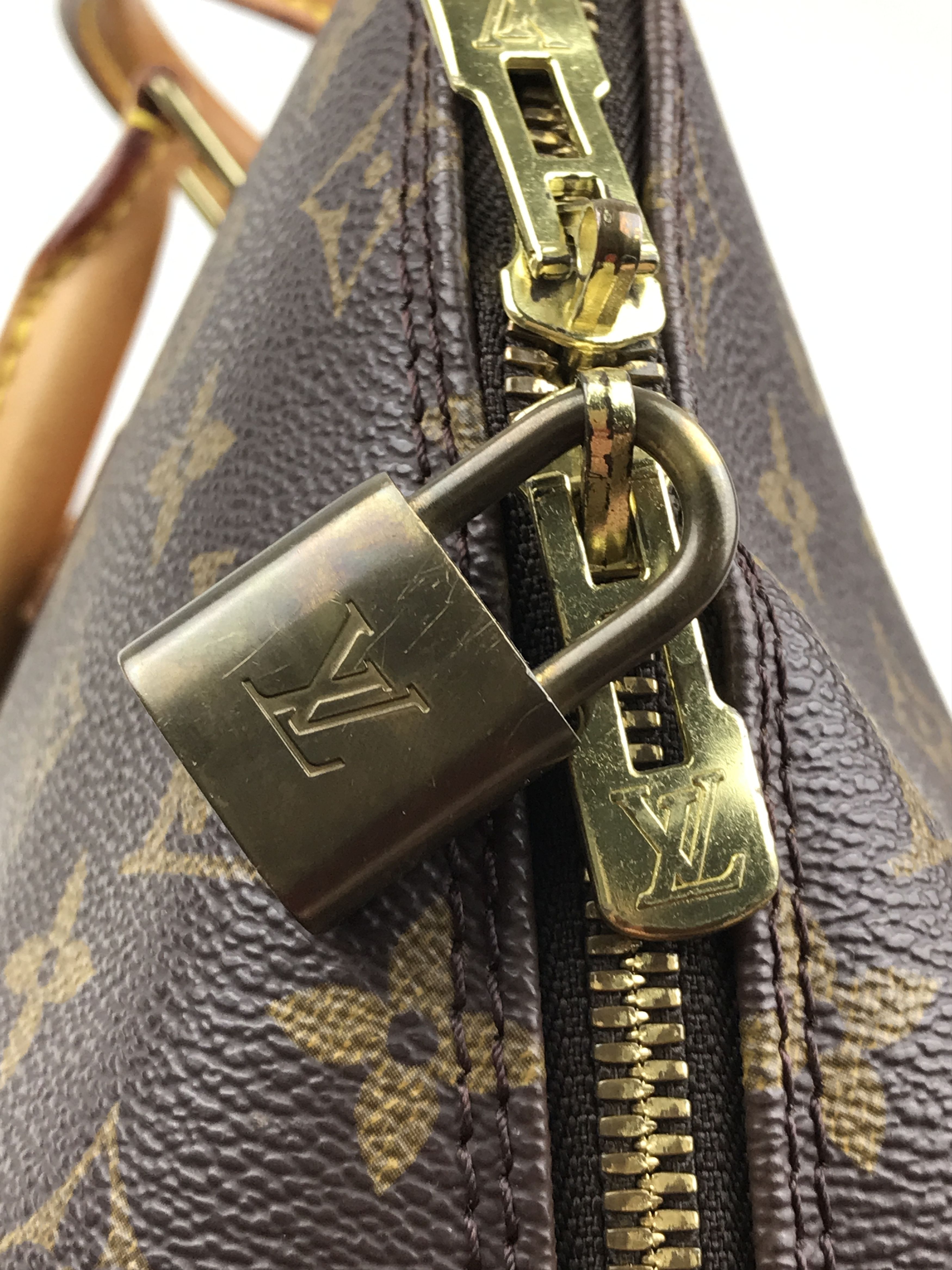 Louis Vuitton × Vintage Vintage Louis Vuitton Alma Monogram Size ONE SIZE - 24 Thumbnail
