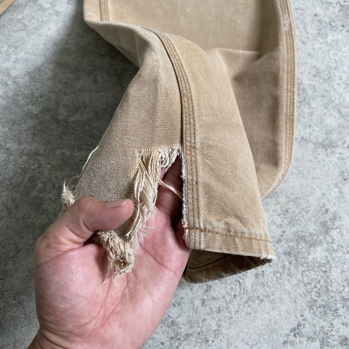 Carhartt Size 33x31 Vintage Carhartt Faded Tan Dirty Carpenter pants Size US 33 - 7 Thumbnail