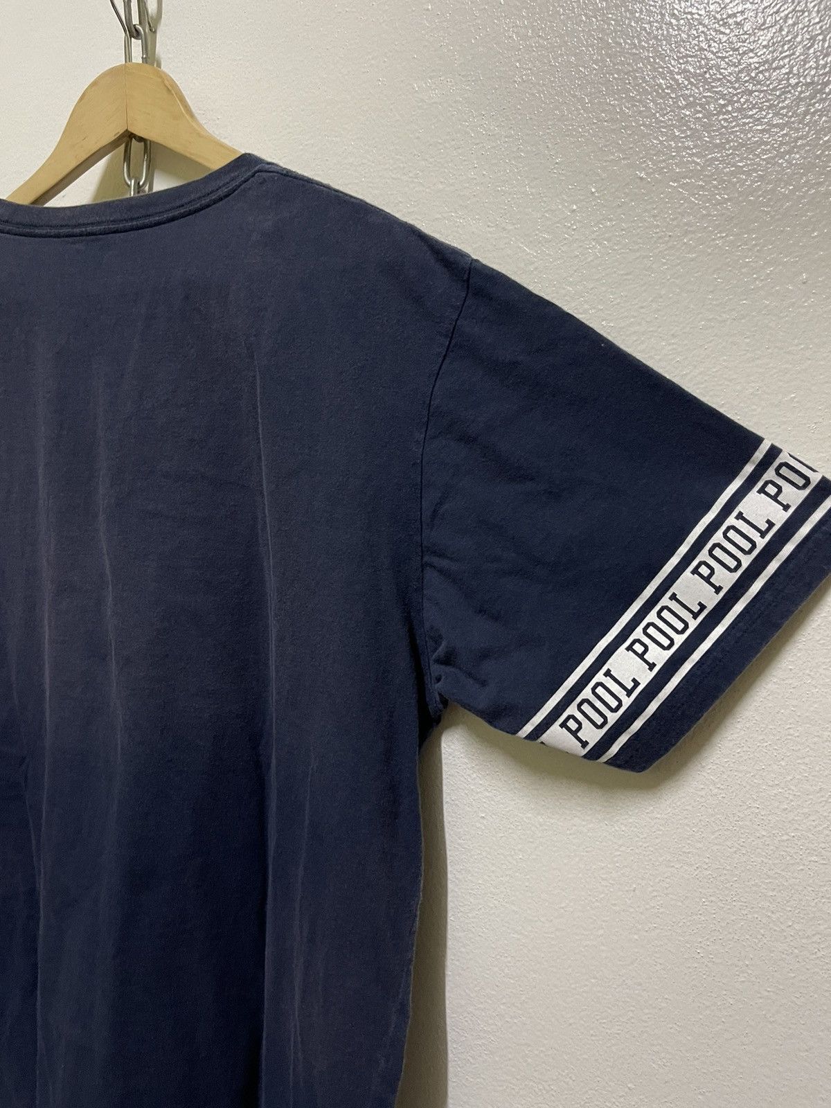 Hiroshi Fujiwara × Japanese Brand × the POOL aoyama The Pool Aoyama Single Pocket T Shirt Sun Faded Size US XL / EU 56 / 4 - 10 Thumbnail