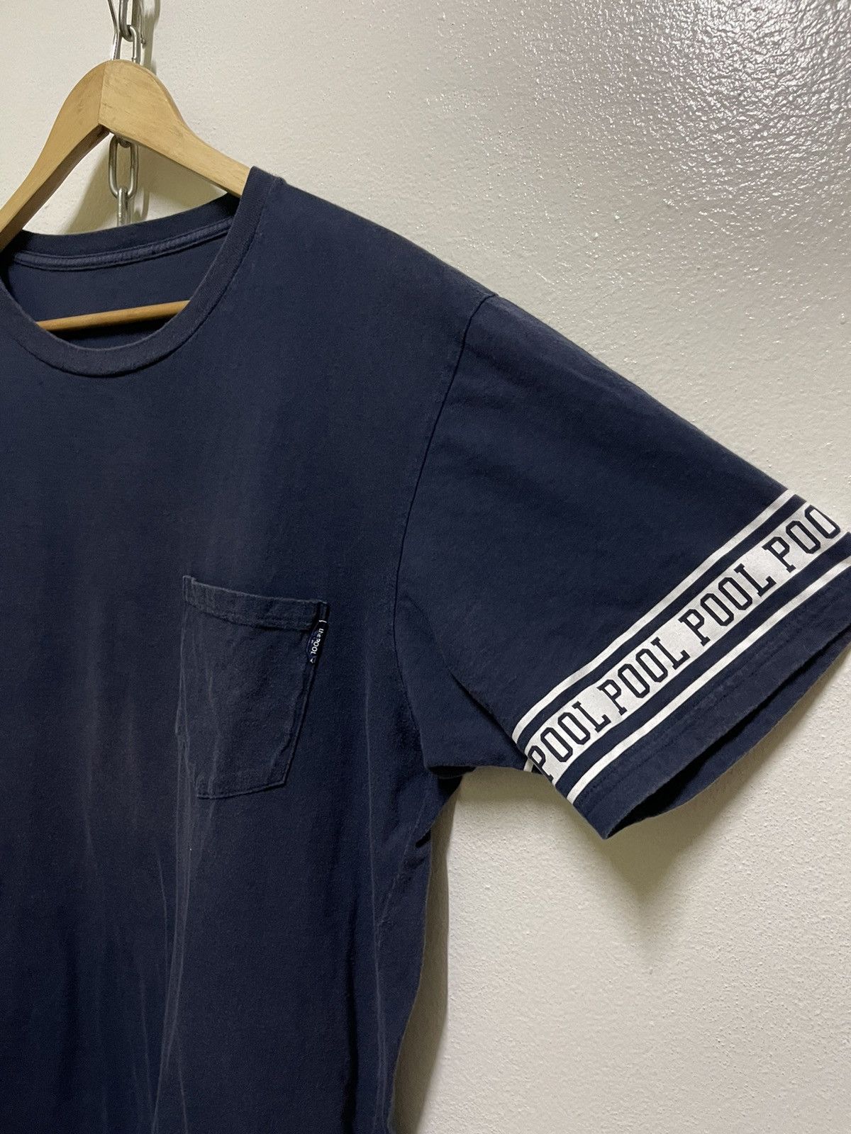 Hiroshi Fujiwara × Japanese Brand × the POOL aoyama The Pool Aoyama Single Pocket T Shirt Sun Faded Size US XL / EU 56 / 4 - 4 Thumbnail