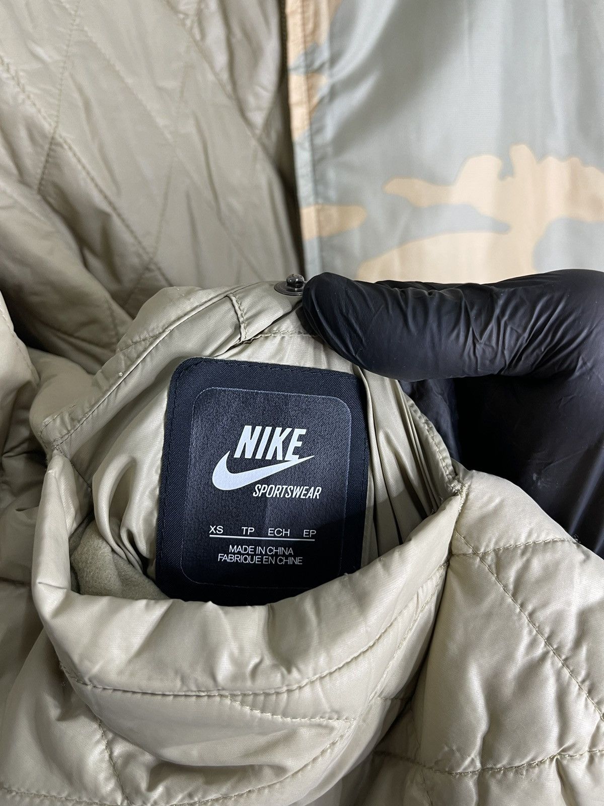 Nike × Vintage Camo puffer hoodie jacket Size US M / EU 48-50 / 2 - 4 Thumbnail