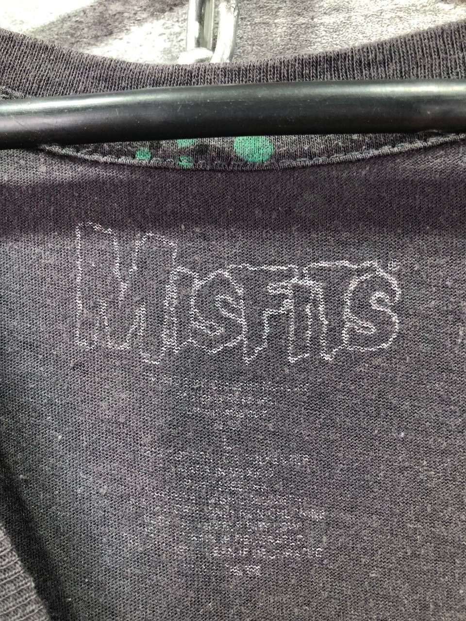 Band Tees Vintage Mens Y2K Misfits Skull Band T-Shirt Size US L / EU 52-54 / 3 - 8 Thumbnail