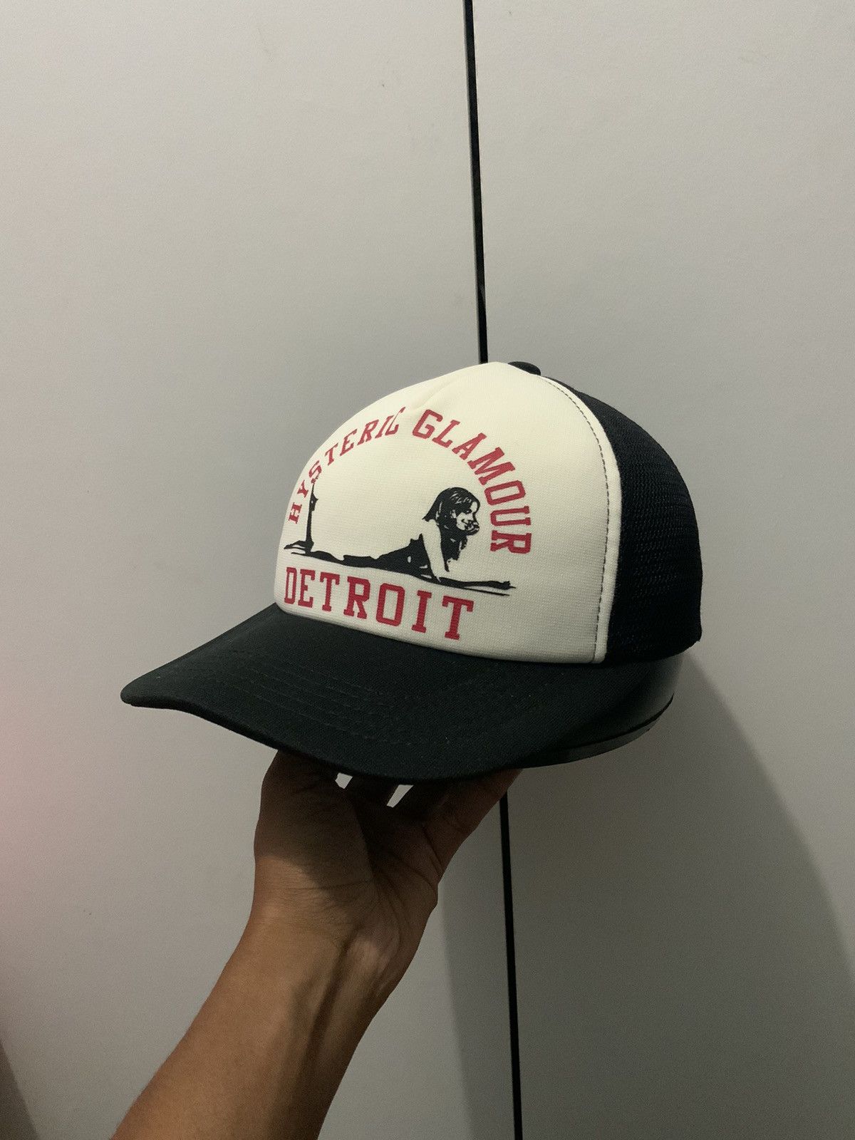 Hysteric Glamour Vintage Hysteric Glamour Japan Sexy Detroit 90s Trucker Hat Size ONE SIZE - 1 Thumbnail