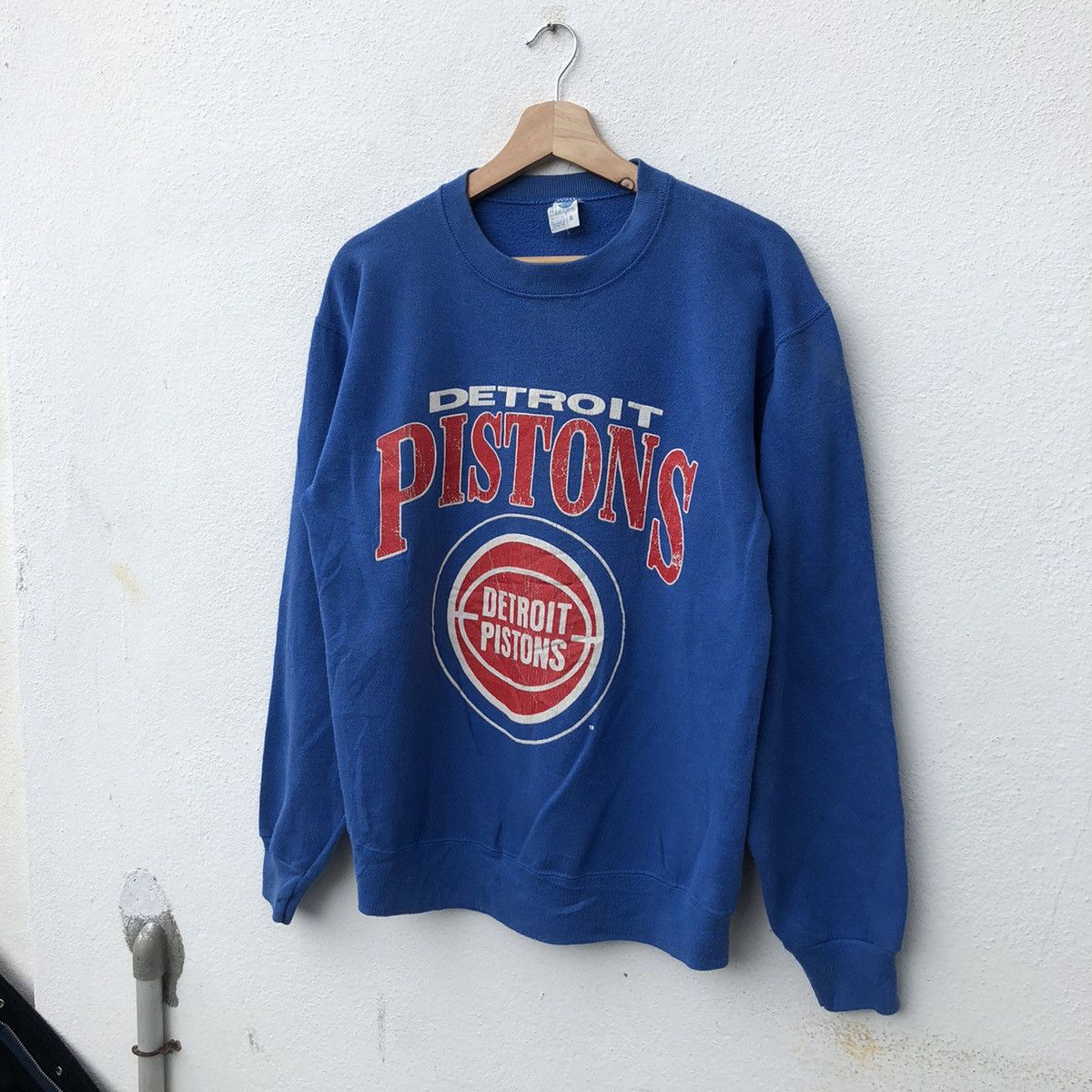 Vintage VINTAGE SWEATSHIRT DETROIT PISTONS BIG LOGO MADE IN USA Size US S / EU 44-46 / 1 - 2 Thumbnail