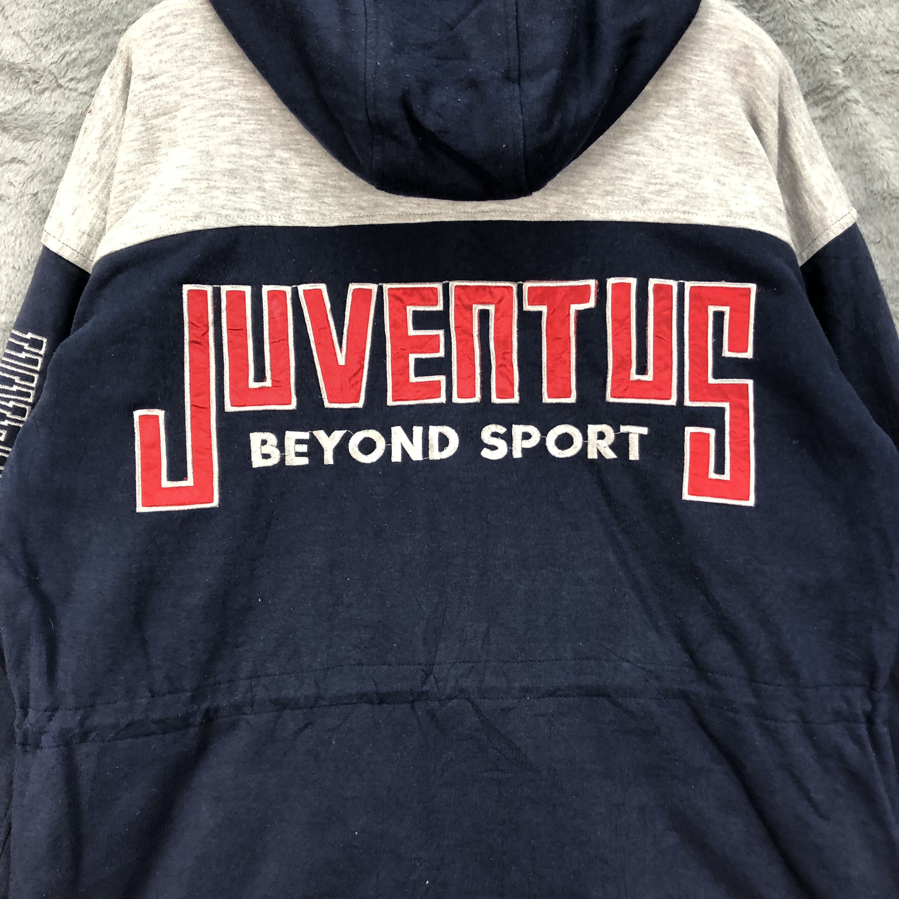 Vintage JUVENTUS Beyond Sport Embroidery Big Logo Jacket #4461-155 Size US M / EU 48-50 / 2 - 2 Thumbnail