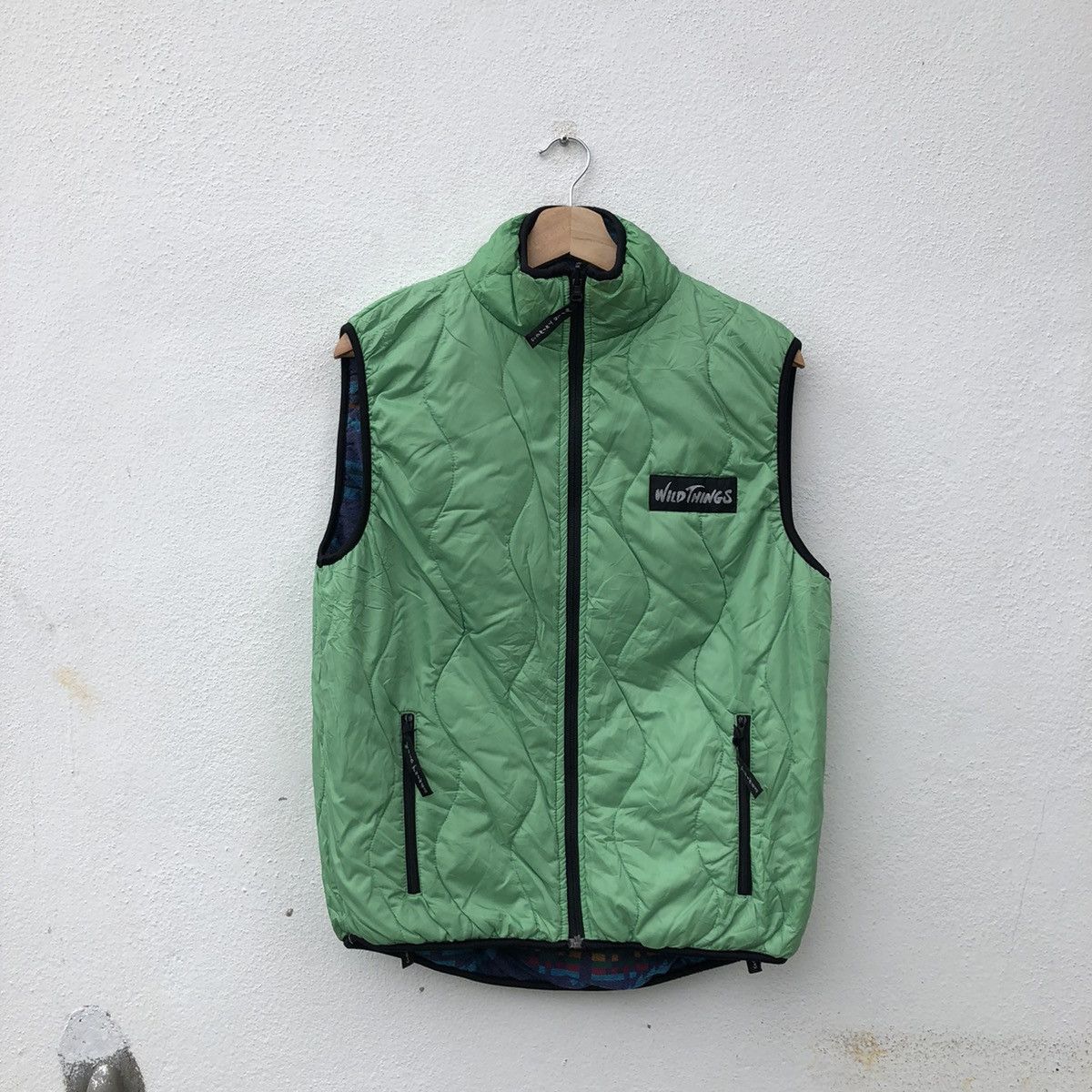 Japanese Brand VINTAGE WILD THINGS REVERSIBLE VEST NAVAJO DESIGN Size US M / EU 48-50 / 2 - 7 Thumbnail