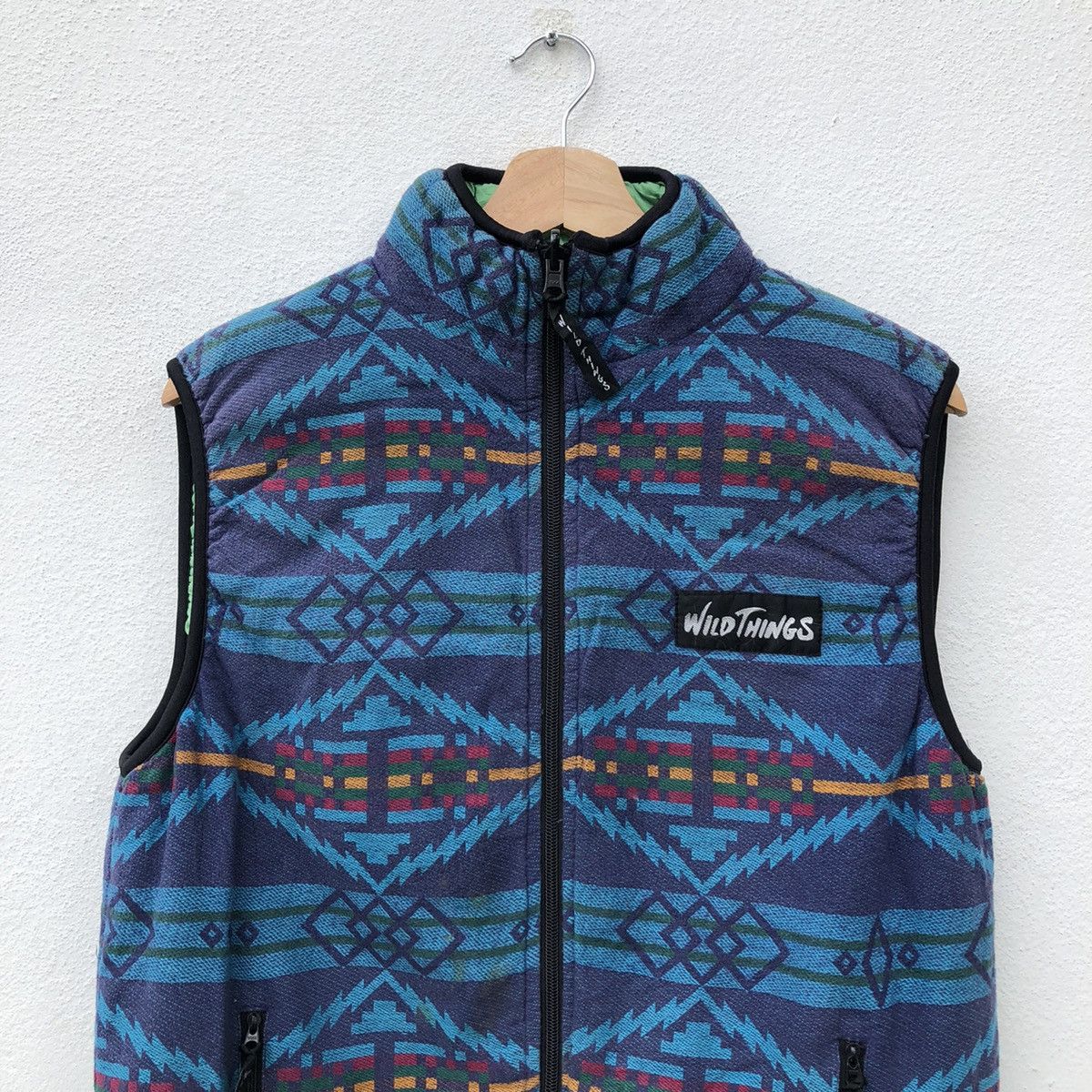 Japanese Brand VINTAGE WILD THINGS REVERSIBLE VEST NAVAJO DESIGN Size US M / EU 48-50 / 2 - 3 Thumbnail