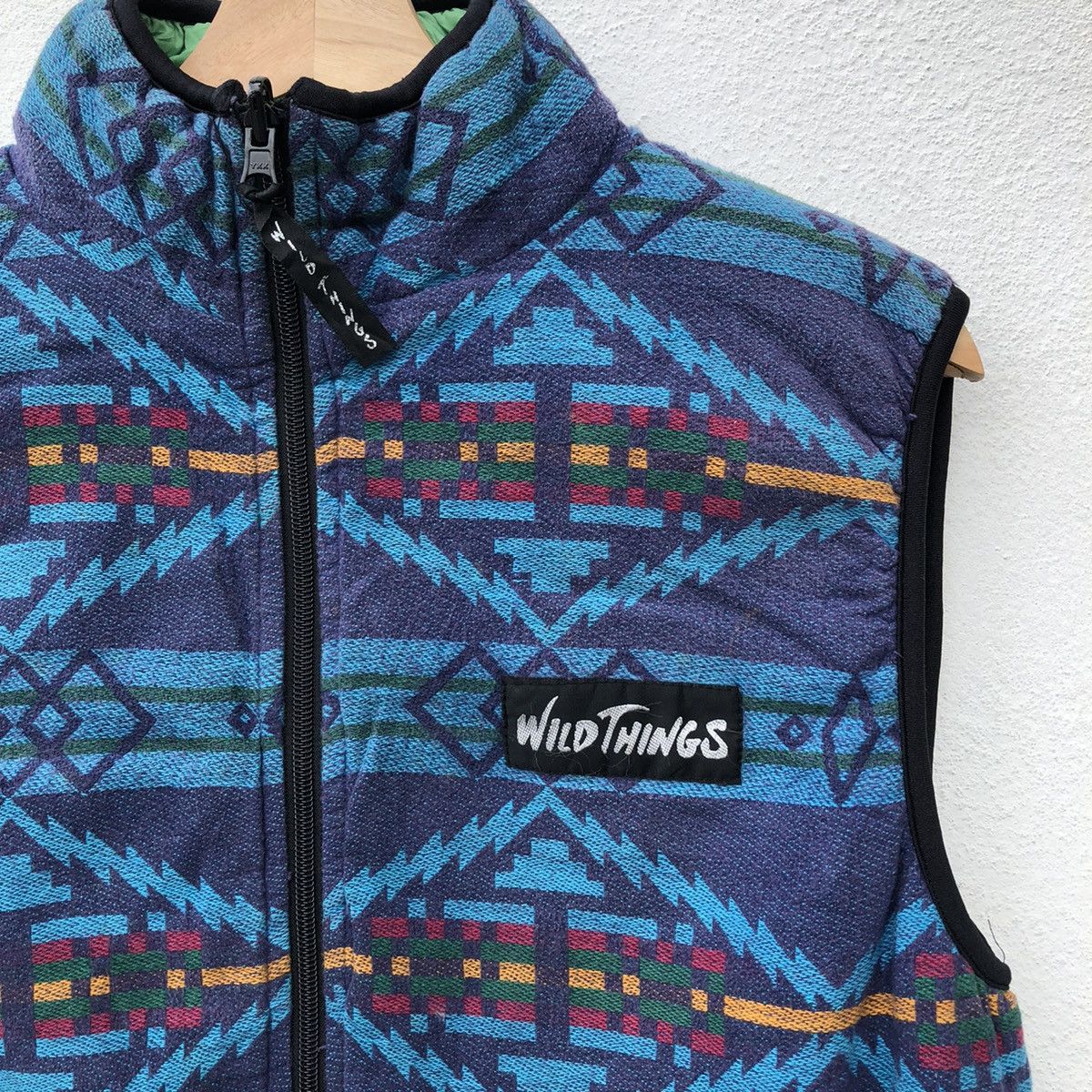 Japanese Brand VINTAGE WILD THINGS REVERSIBLE VEST NAVAJO DESIGN Size US M / EU 48-50 / 2 - 5 Thumbnail