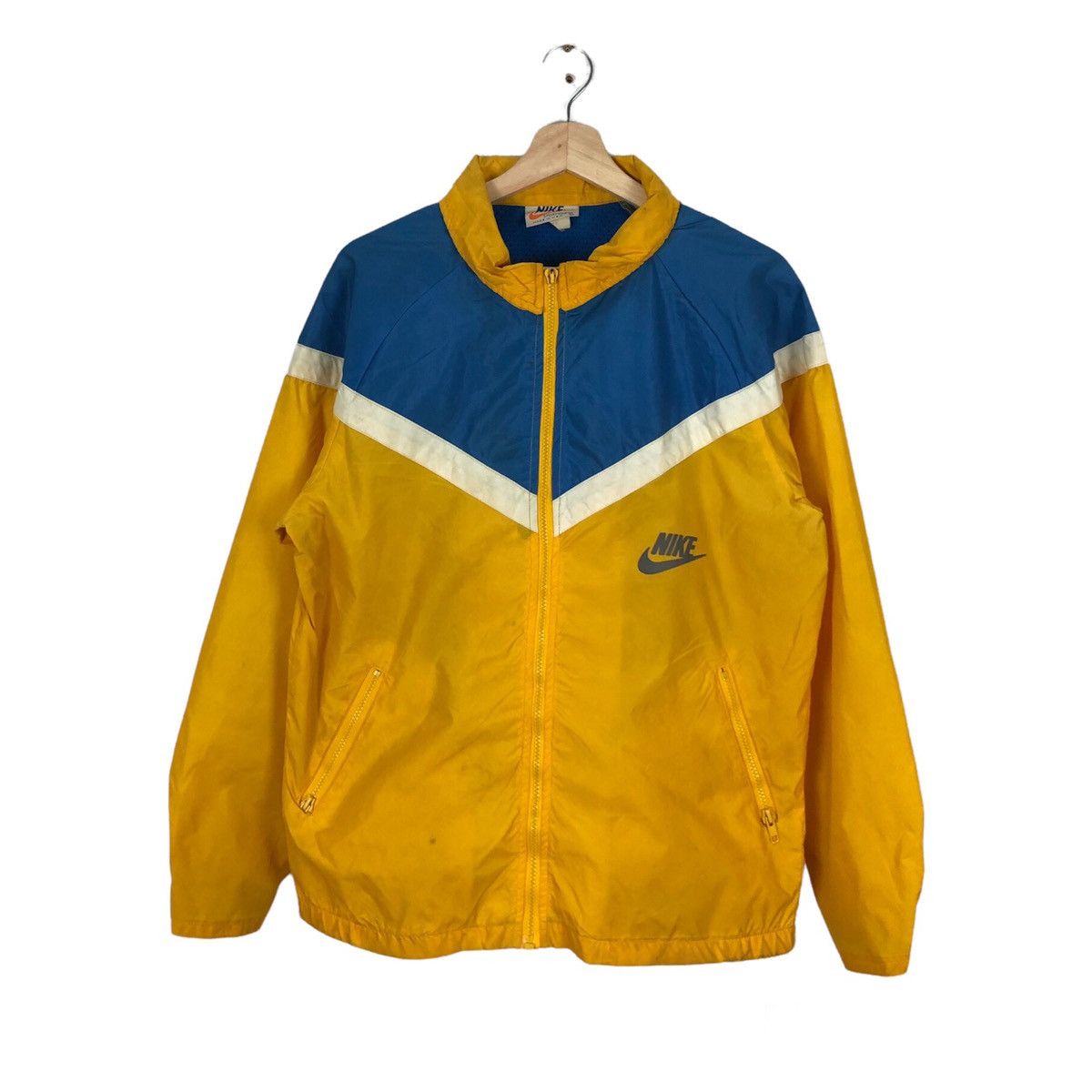 Nike VINTAGE NIKE SPORTSWEAR MADE IN USA RARE COLOUR Size US M / EU 48-50 / 2 - 1 Thumbnail