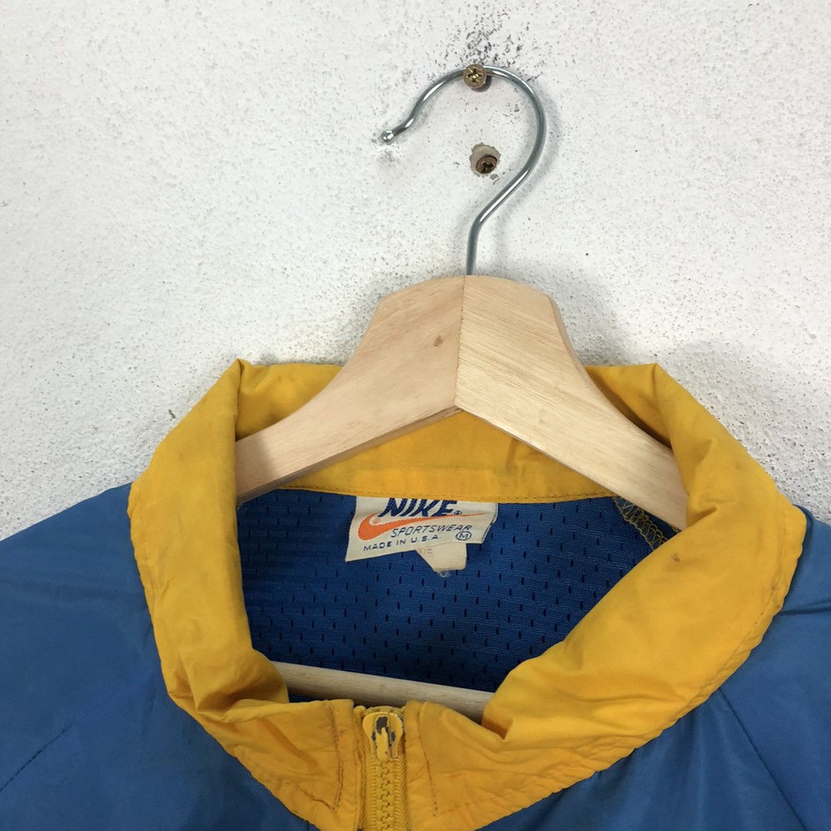 Nike VINTAGE NIKE SPORTSWEAR MADE IN USA RARE COLOUR Size US M / EU 48-50 / 2 - 7 Thumbnail