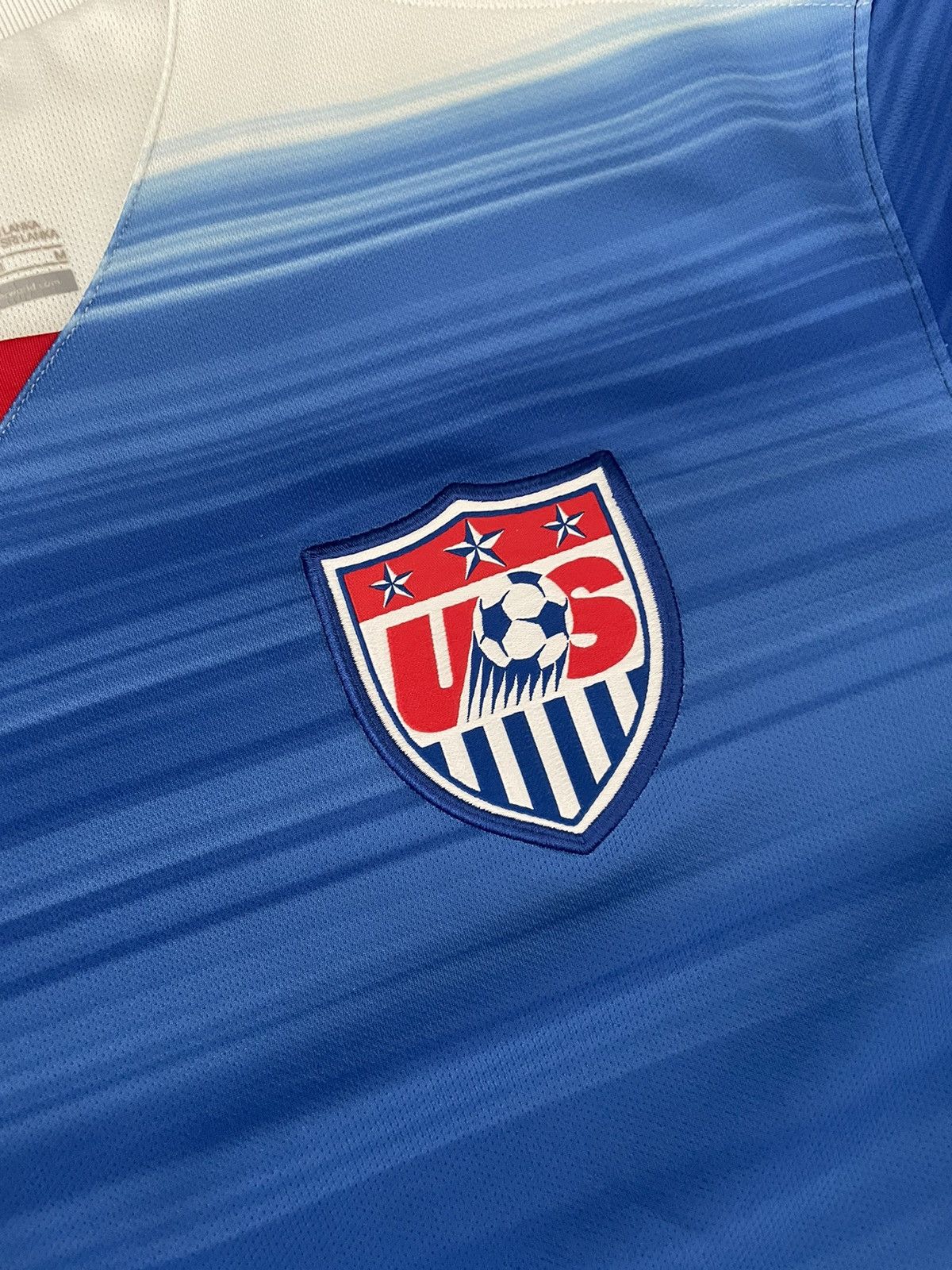 Nike USA 2015 Away Jersey Size US M / EU 48-50 / 2 - 4 Thumbnail