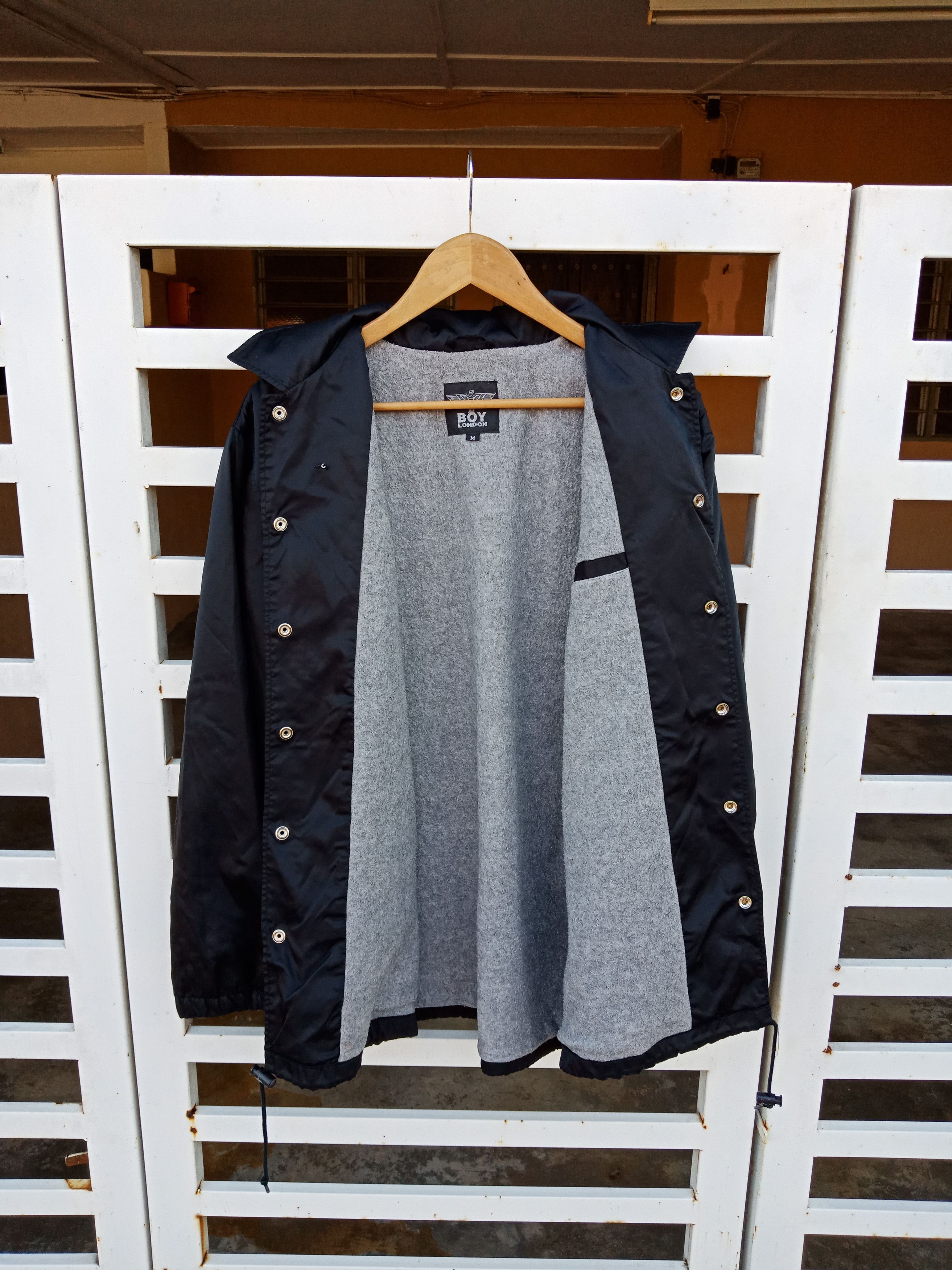 Boy London Boy London Spell Out Big Logo Long Jacket Size US L / EU 52-54 / 3 - 3 Thumbnail