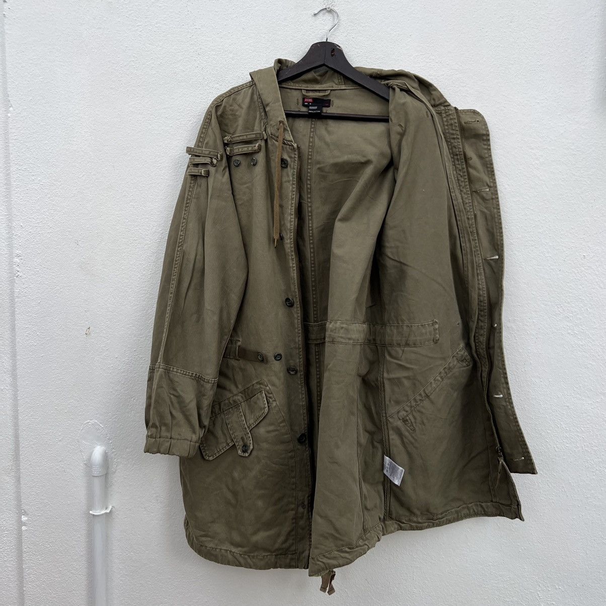 Diesel VINTAGE FISH TAIL PARKA JACKET DIESEL PARACHUTE BIKER STYLE Size US M / EU 48-50 / 2 - 15 Thumbnail