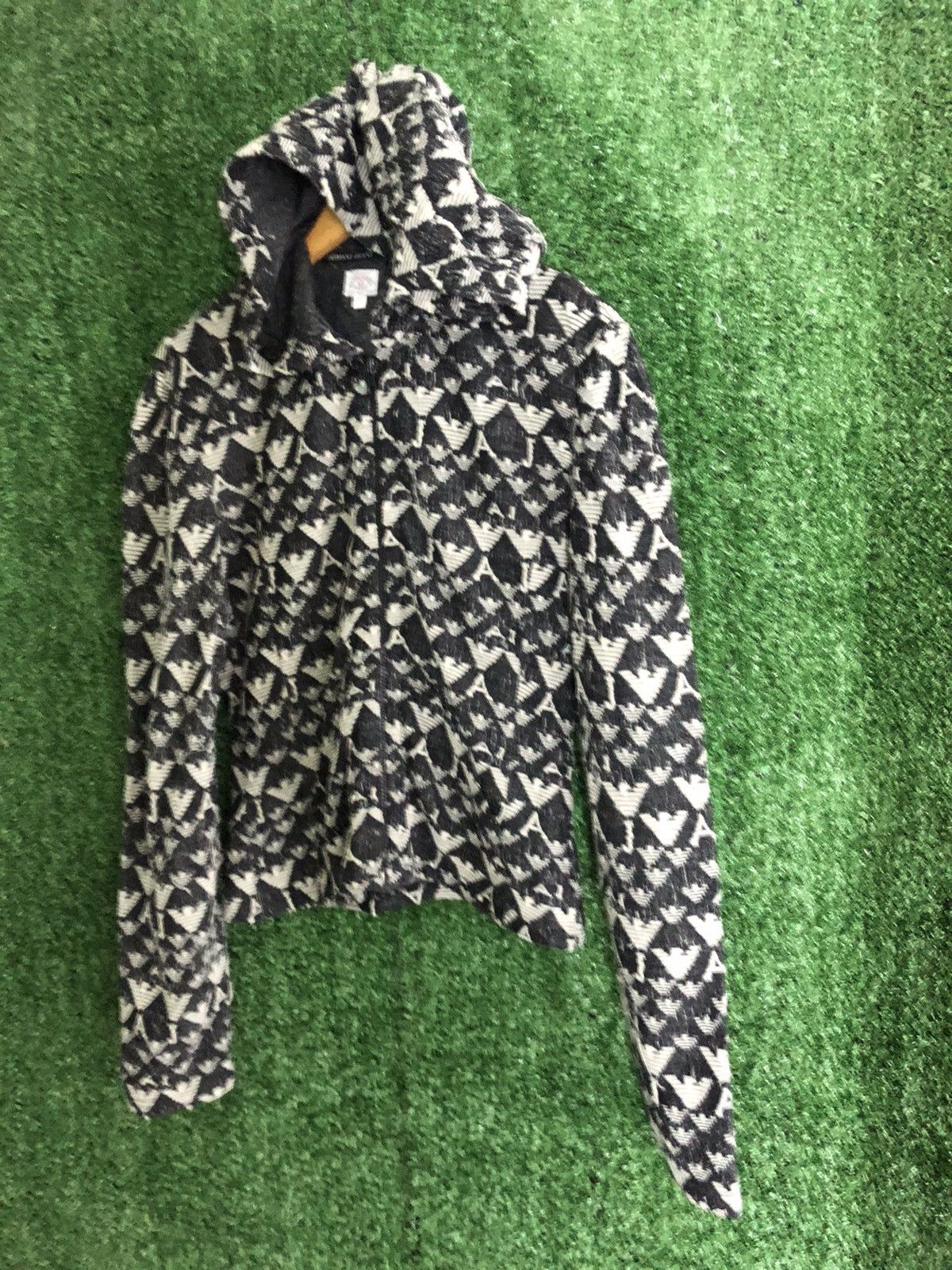 Giorgio Armani 🔥RARE GIORGIO ARMANI MANOGRAM CROP SWEAT MADE IN ITALY Size US S / EU 44-46 / 1 - 4 Thumbnail