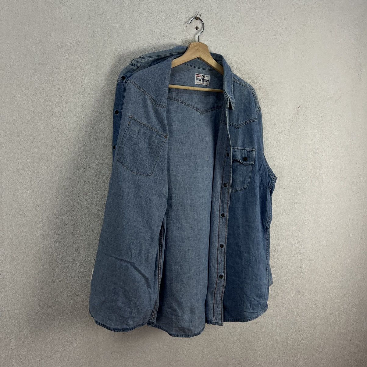 Levi's VINTAGE LEVI'S BLUE SHIRTS BUTTON UPS JEANS STYLE WEAR Size US L / EU 52-54 / 3 - 13 Thumbnail