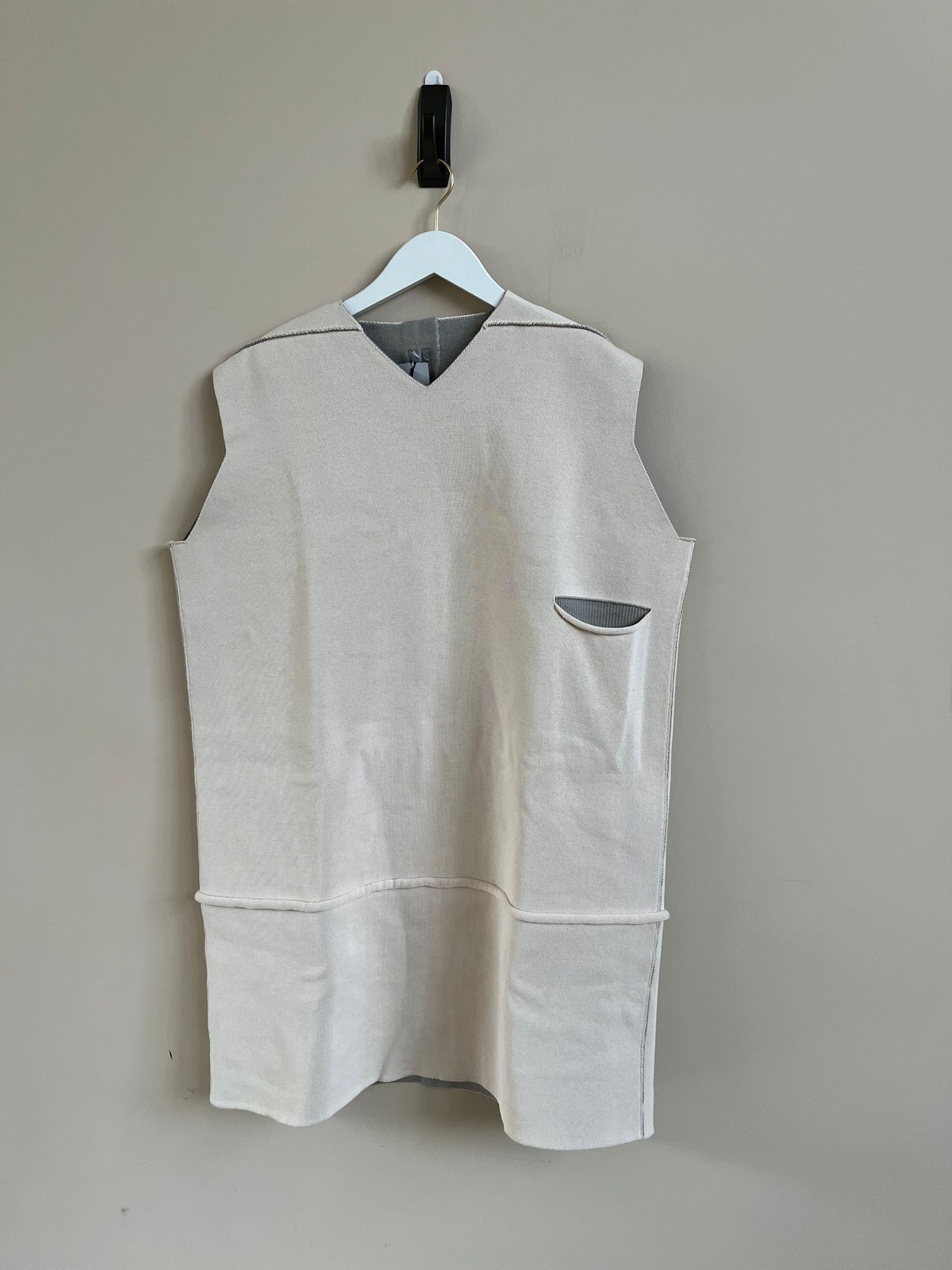 Rick Owens FW18 Long Sleeveless Knit in Natural Size US M / EU 48-50 / 2 - 8 Thumbnail