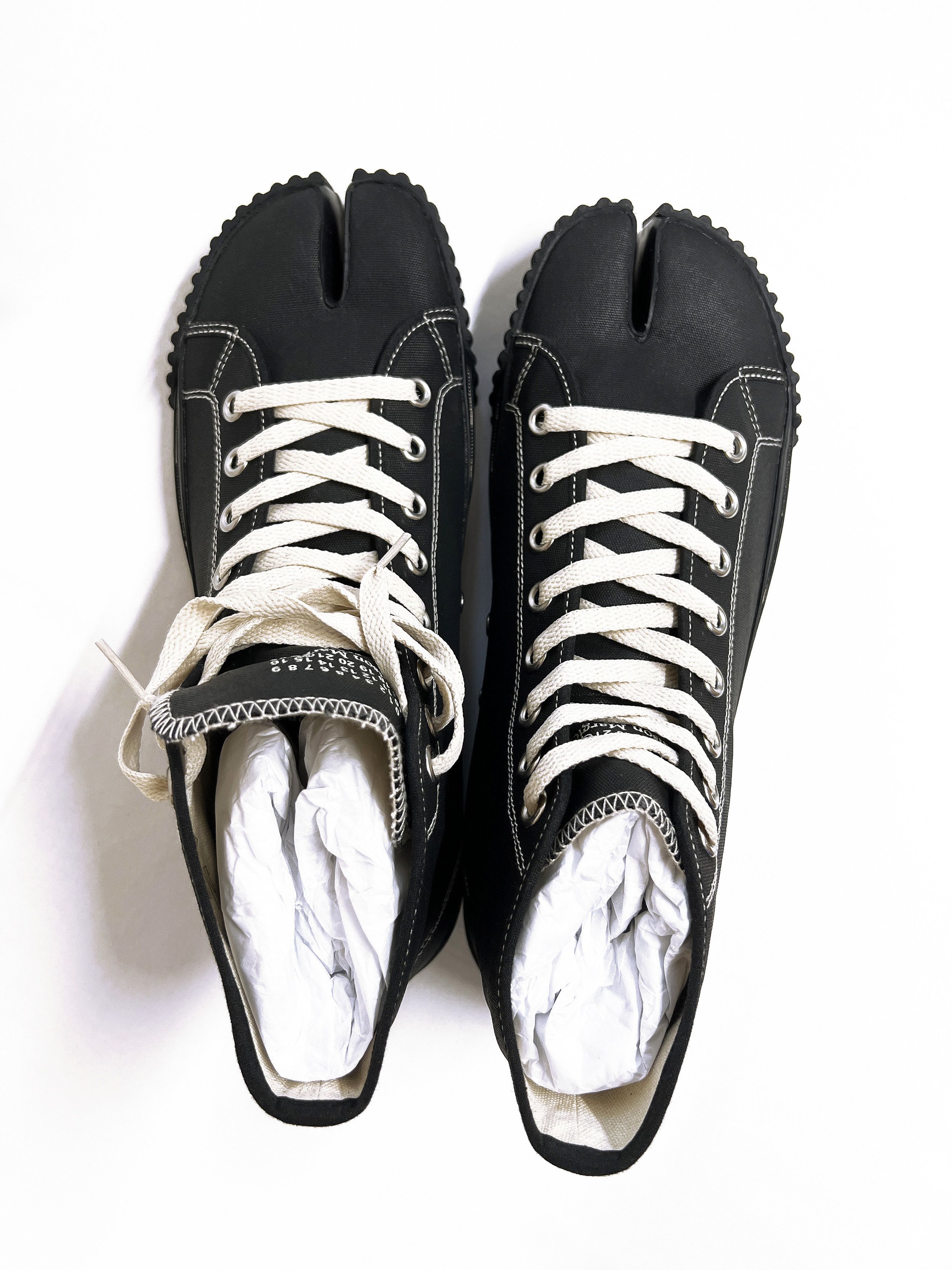 Maison Margiela New — Tabi Canvas Hi-Top Sneakers Size US 9 / EU 42 - 7 Thumbnail