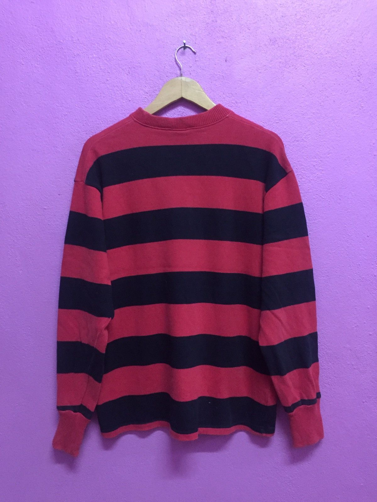 Vintage Vintage 90’s The Rugby Shirts Sweatshirts Size L Size US L / EU 52-54 / 3 - 2 Thumbnail