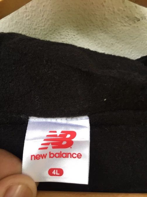 New Balance NEW BALANCE BIG LOGO OVERSIZED PARKA Size US XXL / EU 58 / 5 - 8 Thumbnail