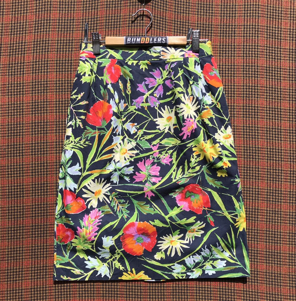 Vintage × Yves Saint Laurent Vintage Yves Saint Laurent Flowers Skirt YSL Size 26" / US 2 / IT 38 - 2 Thumbnail
