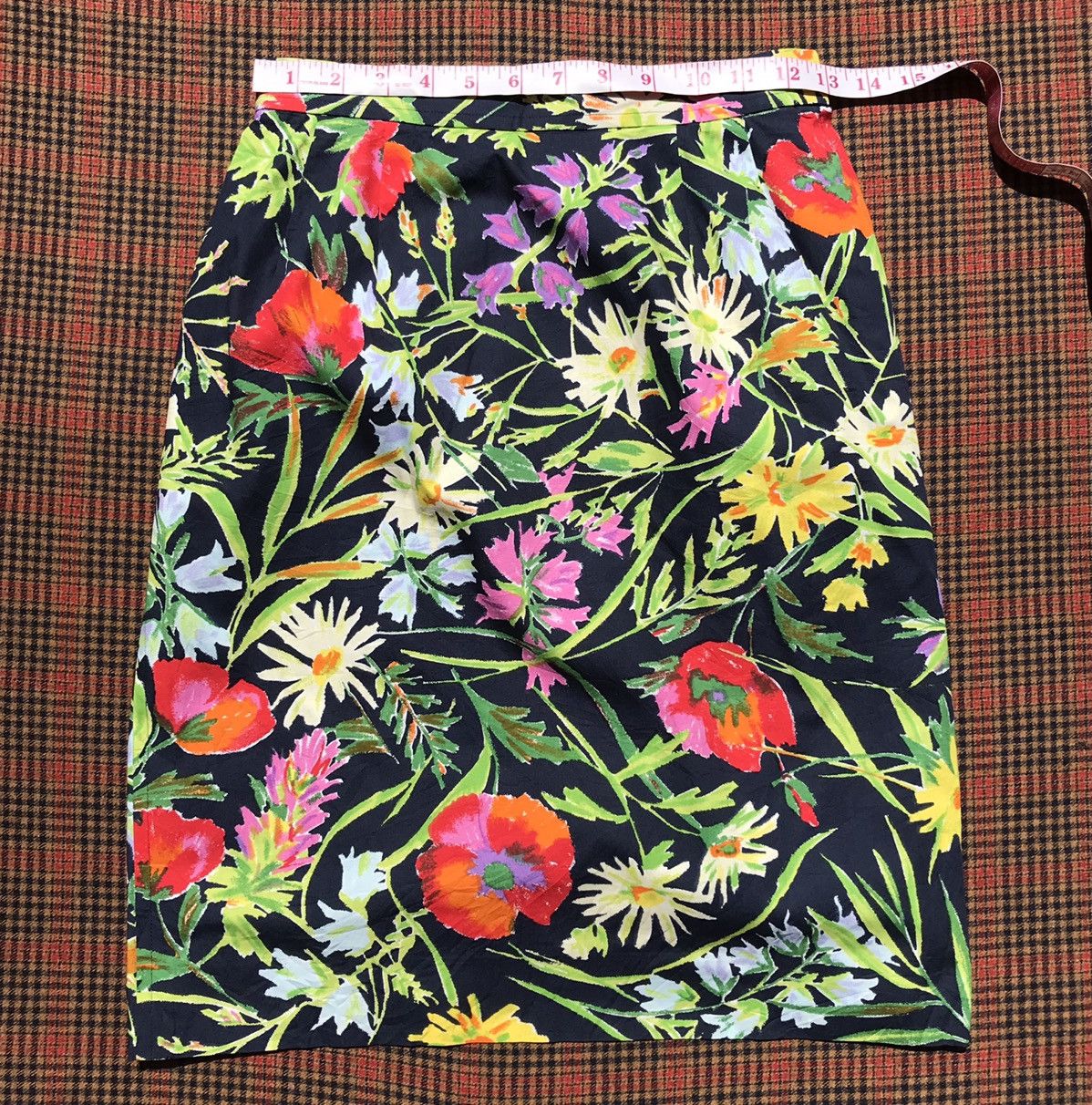 Vintage × Yves Saint Laurent Vintage Yves Saint Laurent Flowers Skirt YSL Size 26" / US 2 / IT 38 - 15 Thumbnail