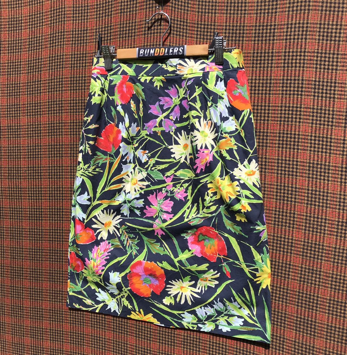 Vintage × Yves Saint Laurent Vintage Yves Saint Laurent Flowers Skirt YSL Size 26" / US 2 / IT 38 - 4 Thumbnail