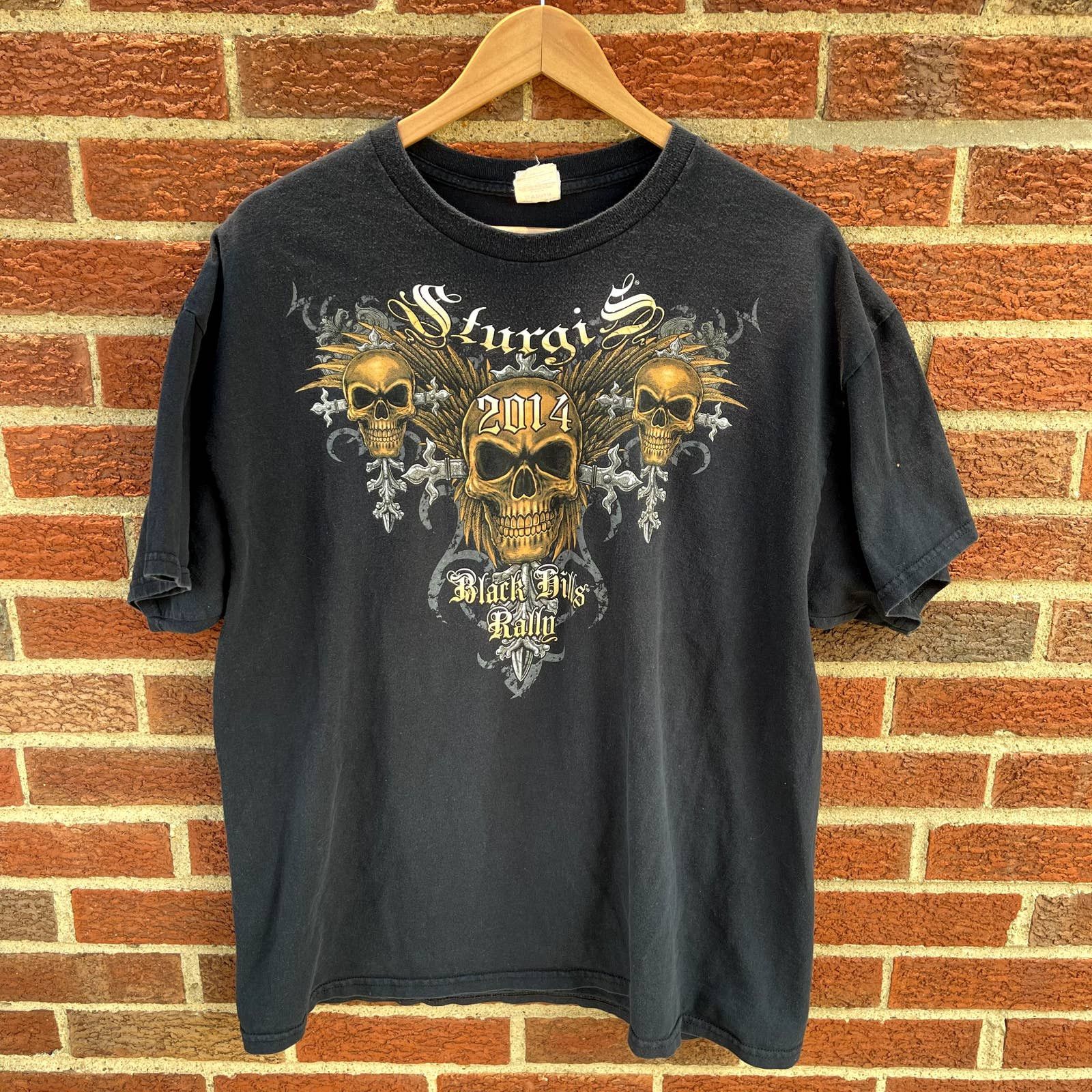 Vintage Sturgis Motorcycle Rally Shirt 2014 Y2K Tribal Skulls XL Size US XL / EU 56 / 4 - 1 Thumbnail