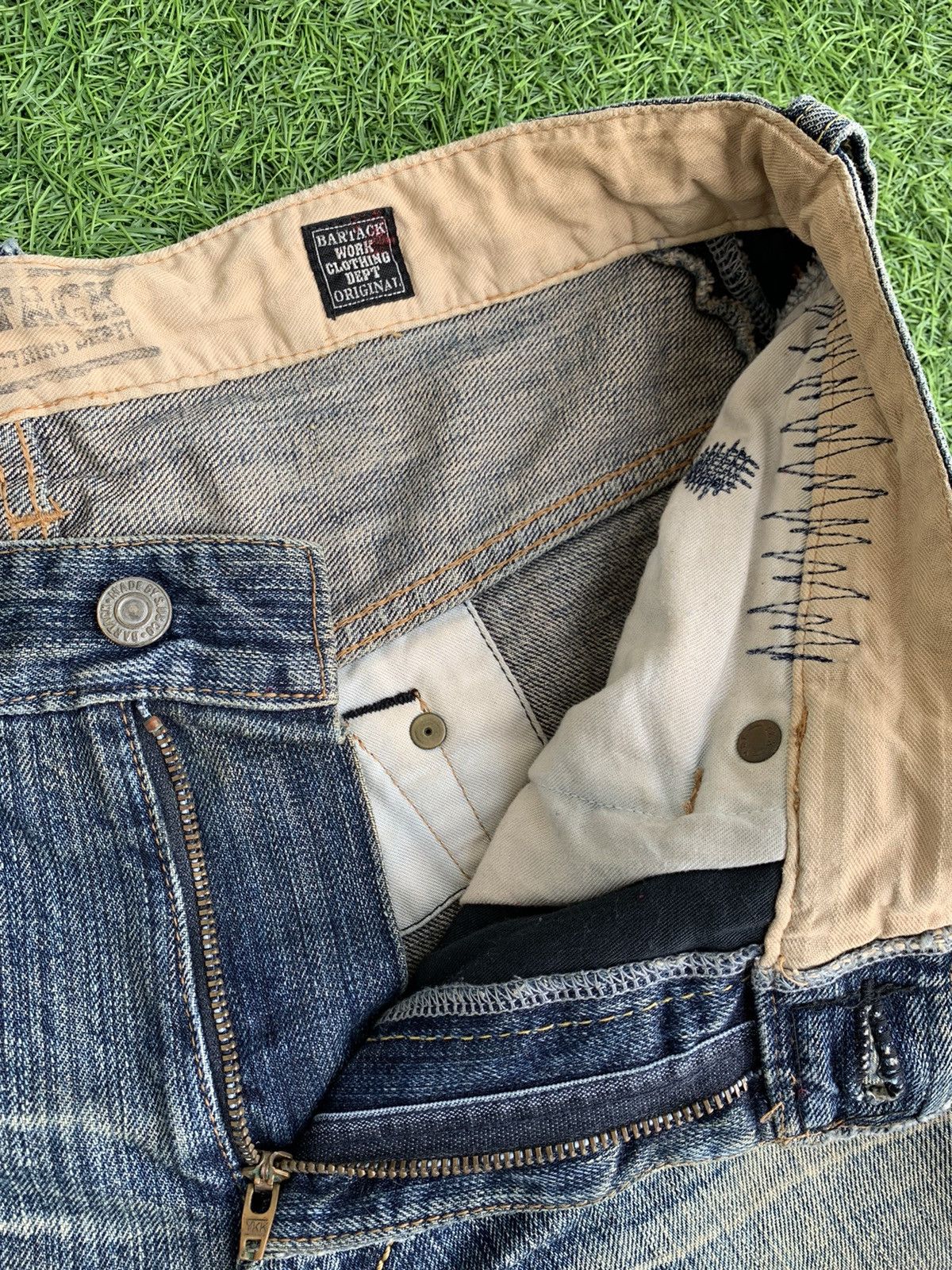 Japanese Brand Bartack Distressed Denim Jeans Size US 34 / EU 50 - 16 Thumbnail