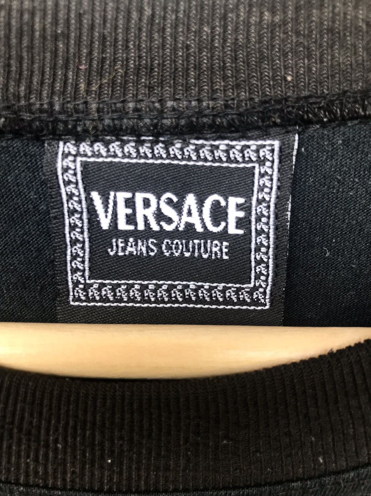 Designer × Versace × Vintage Vintage Versace Spell Out Logo Long Sleeve Shirt Size US L / EU 52-54 / 3 - 3 Thumbnail