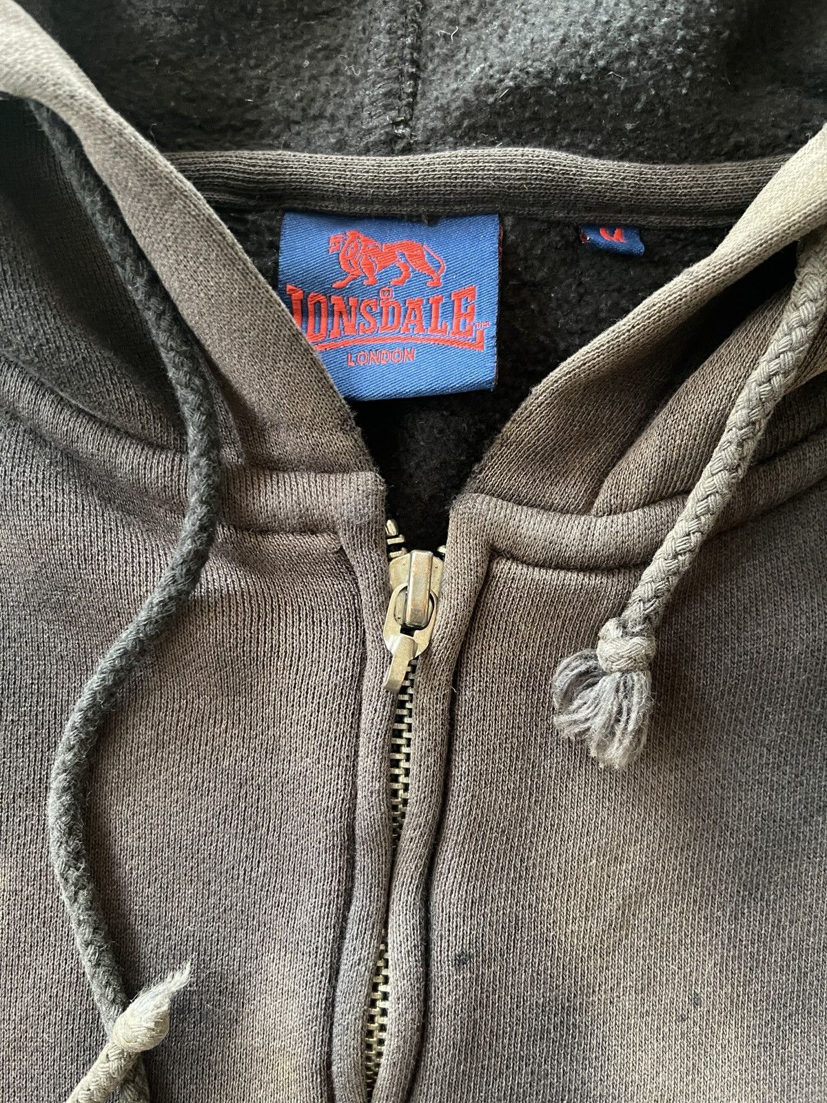 Lonsdale Distressed Faded Black Hoodies Size US M / EU 48-50 / 2 - 12 Thumbnail