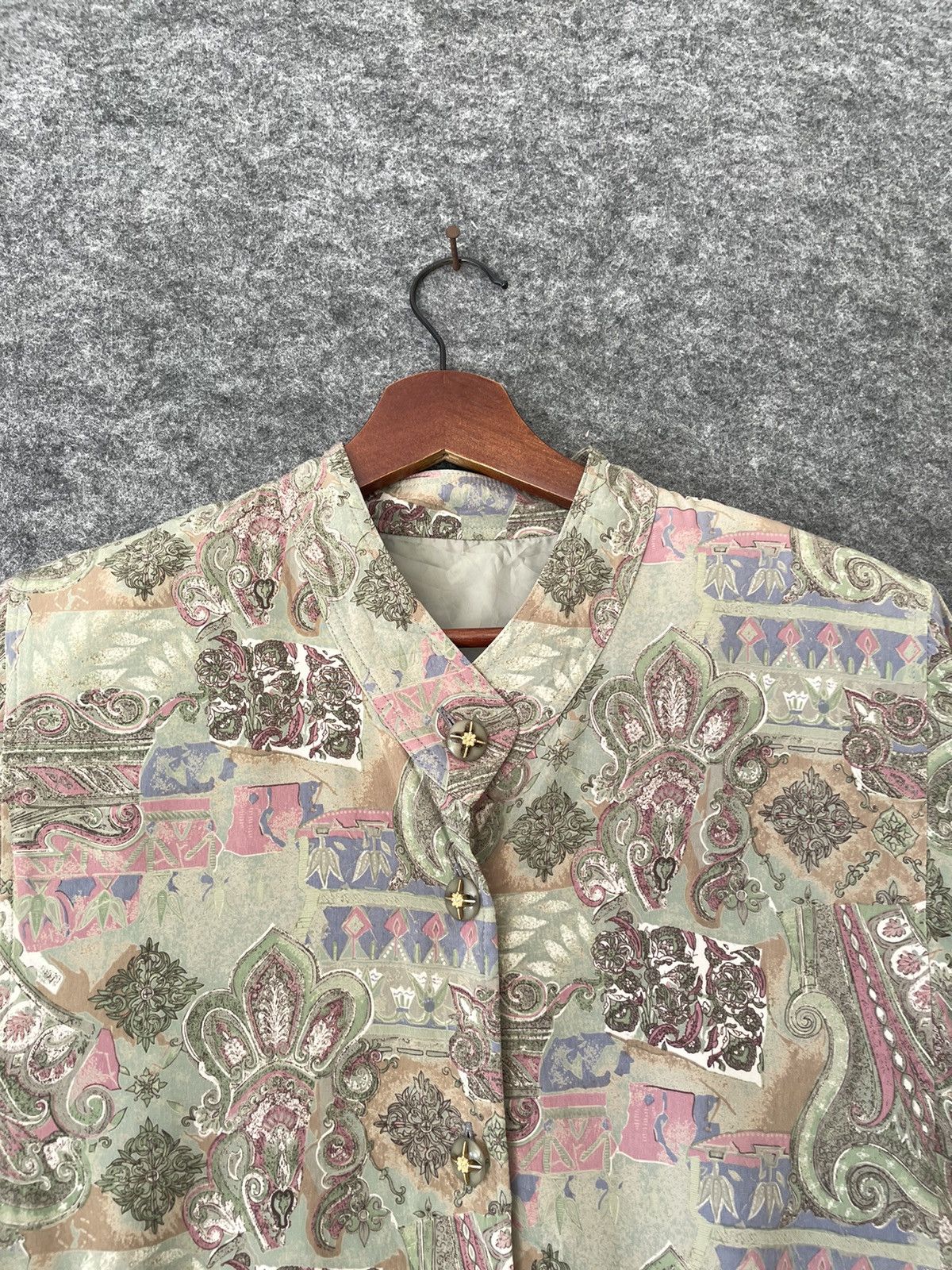 Japanese Brand VINTAGE OVERPRINTED BOMBERS Size M / US 6-8 / IT 42-44 - 2 Thumbnail