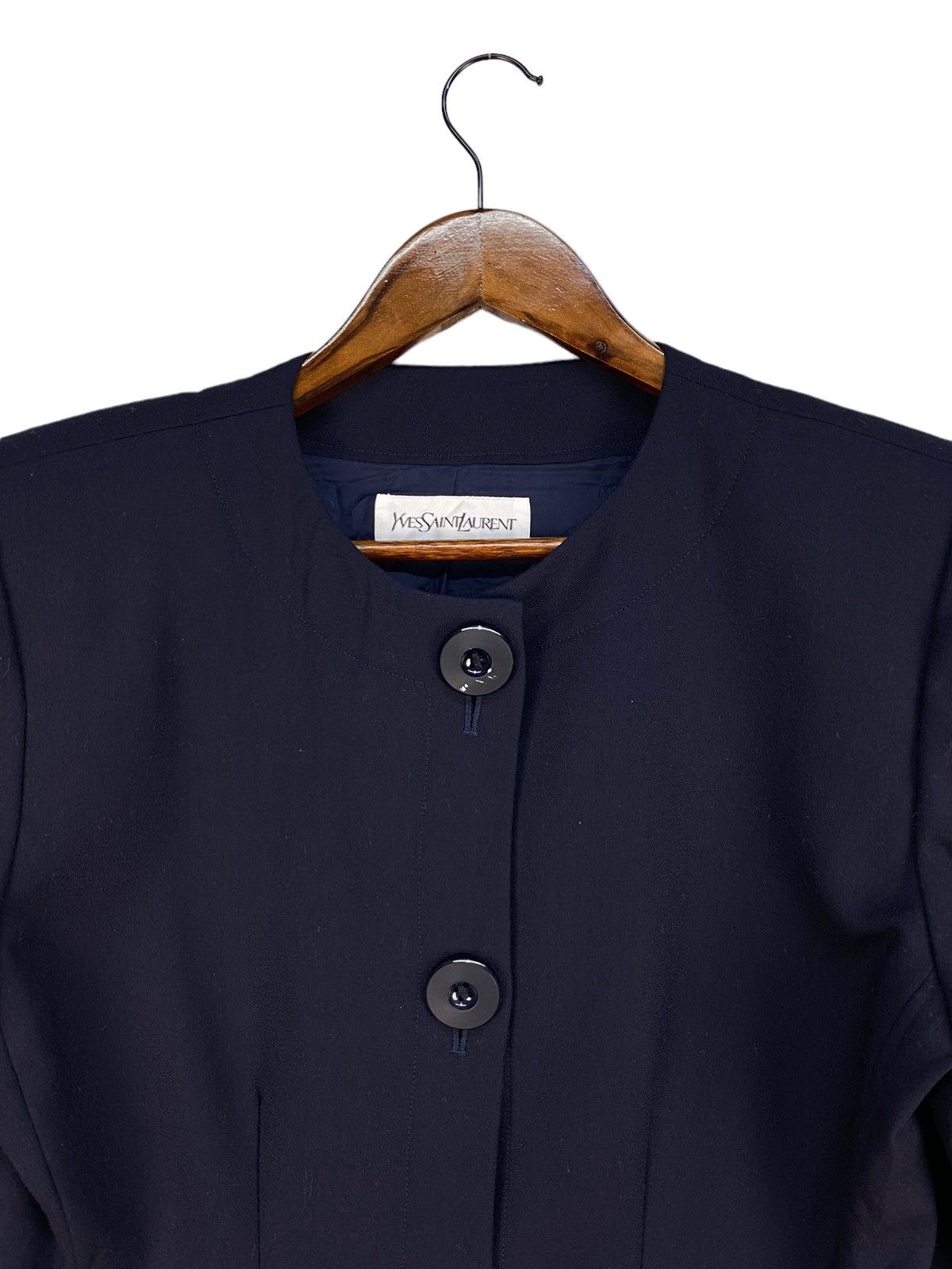 Yves Saint Laurent Yves Saint Lauren Button Jacket Size XS / US 0-2 / IT 36-38 - 2 Thumbnail
