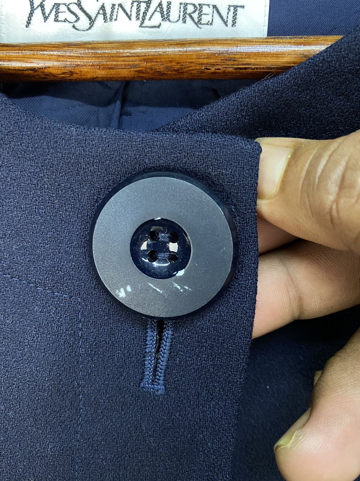 Yves Saint Laurent Yves Saint Lauren Button Jacket Size XS / US 0-2 / IT 36-38 - 4 Thumbnail