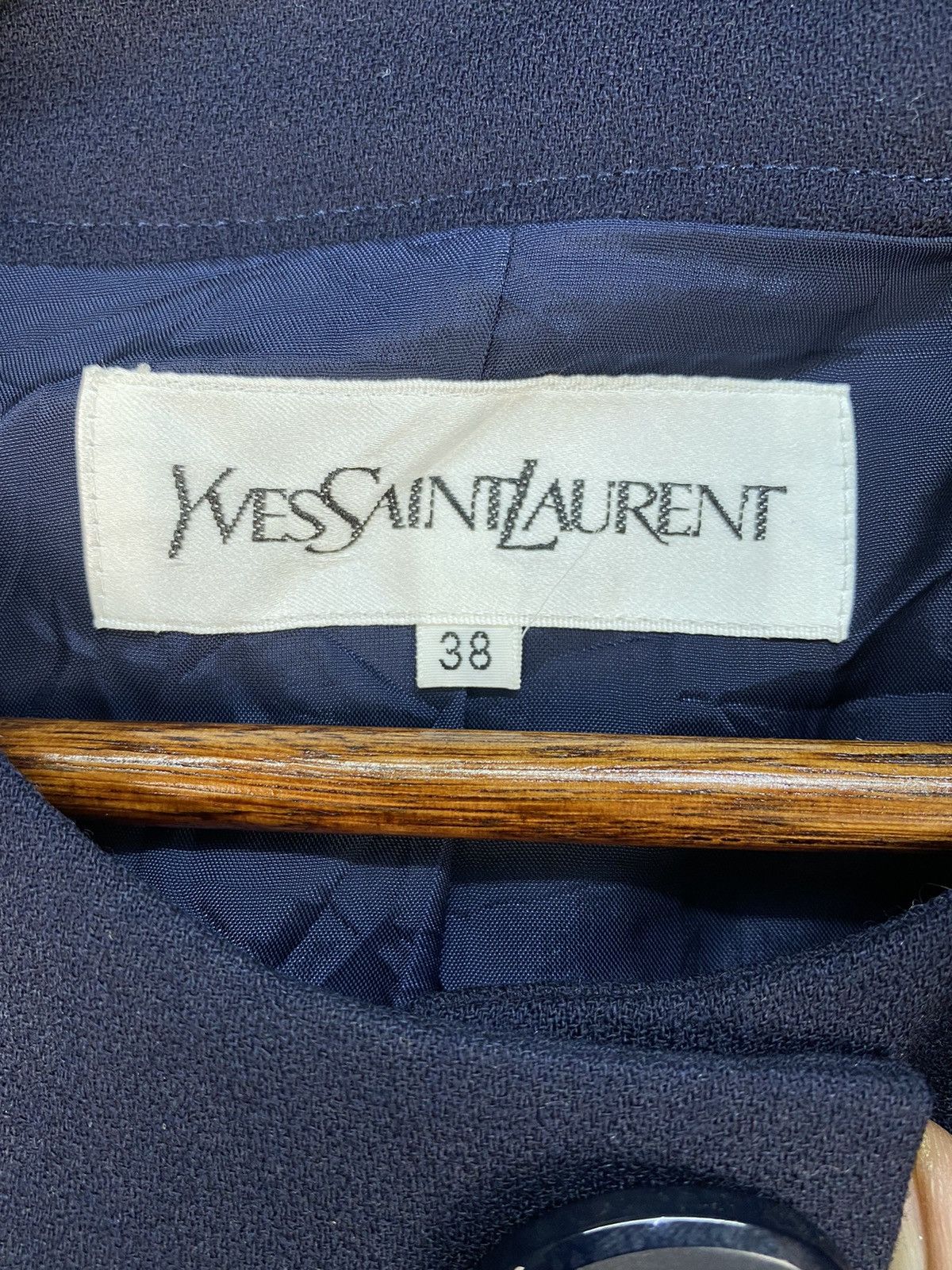 Yves Saint Laurent Yves Saint Lauren Button Jacket Size XS / US 0-2 / IT 36-38 - 5 Thumbnail