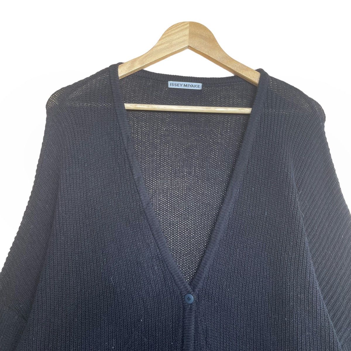 Issey Miyake × Japanese Brand × Tsumori Chisato Issey Miyake Black Button Up Knit Size US M / EU 48-50 / 2 - 4 Thumbnail
