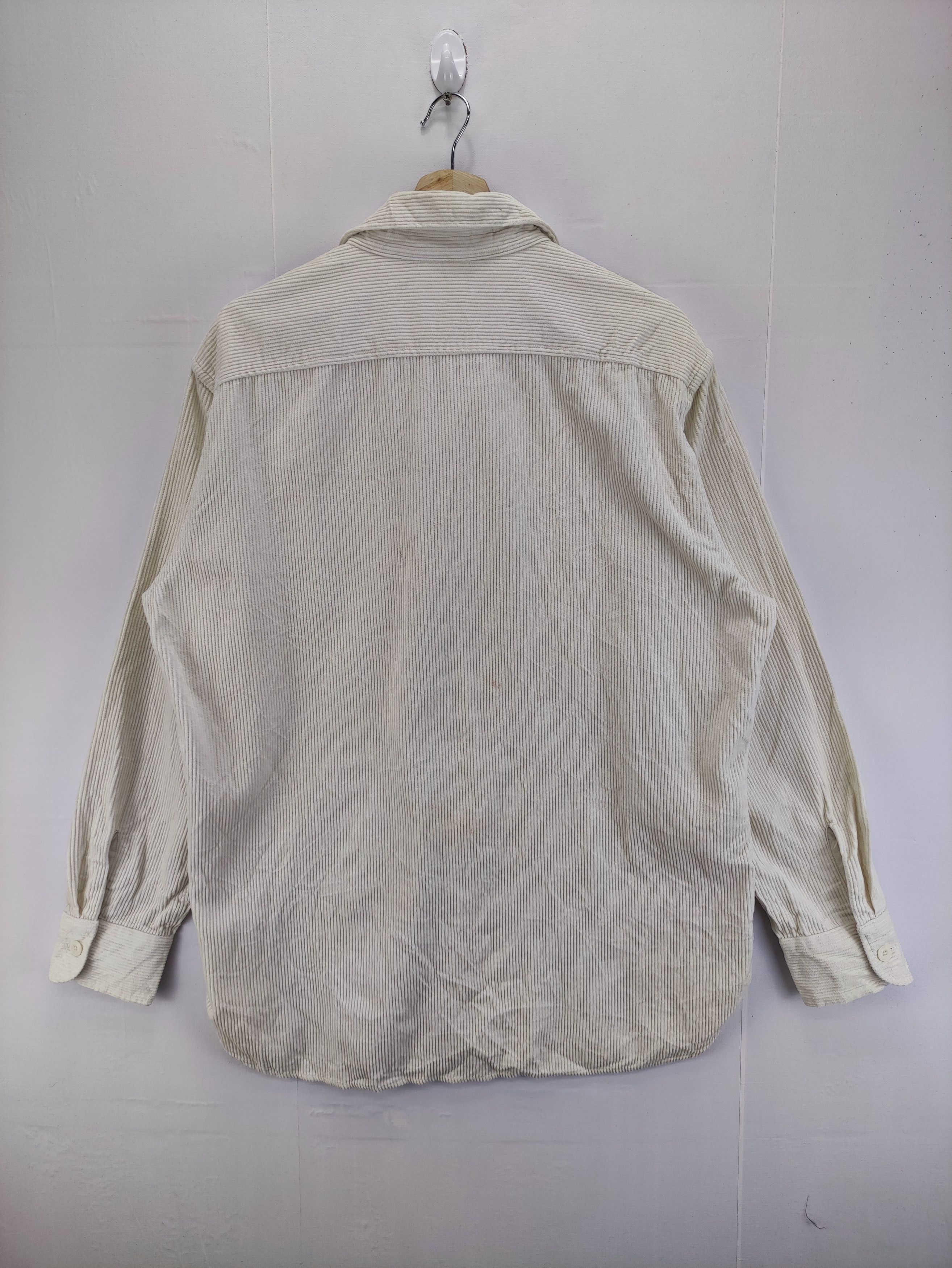 Uniqlo Uniqlo Corduroy Shirt Button Up Long Sleeve Size US XL / EU 56 / 4 - 6 Thumbnail