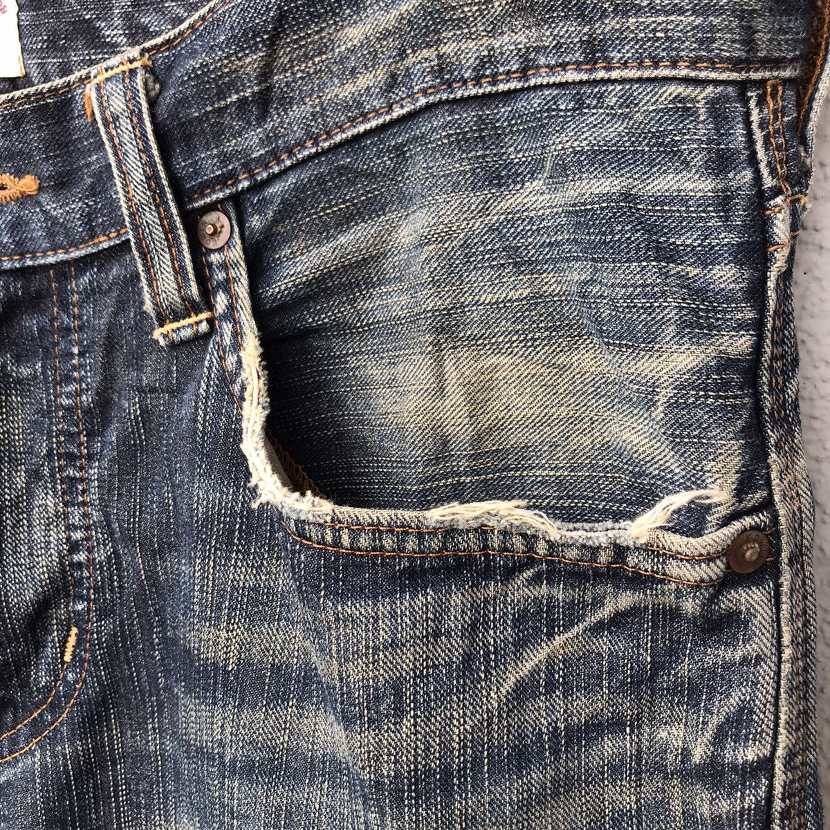 Edwin Vintage Edwin Denim Earth Tones Distressed Jeans Size US 34 / EU 50 - 6 Thumbnail
