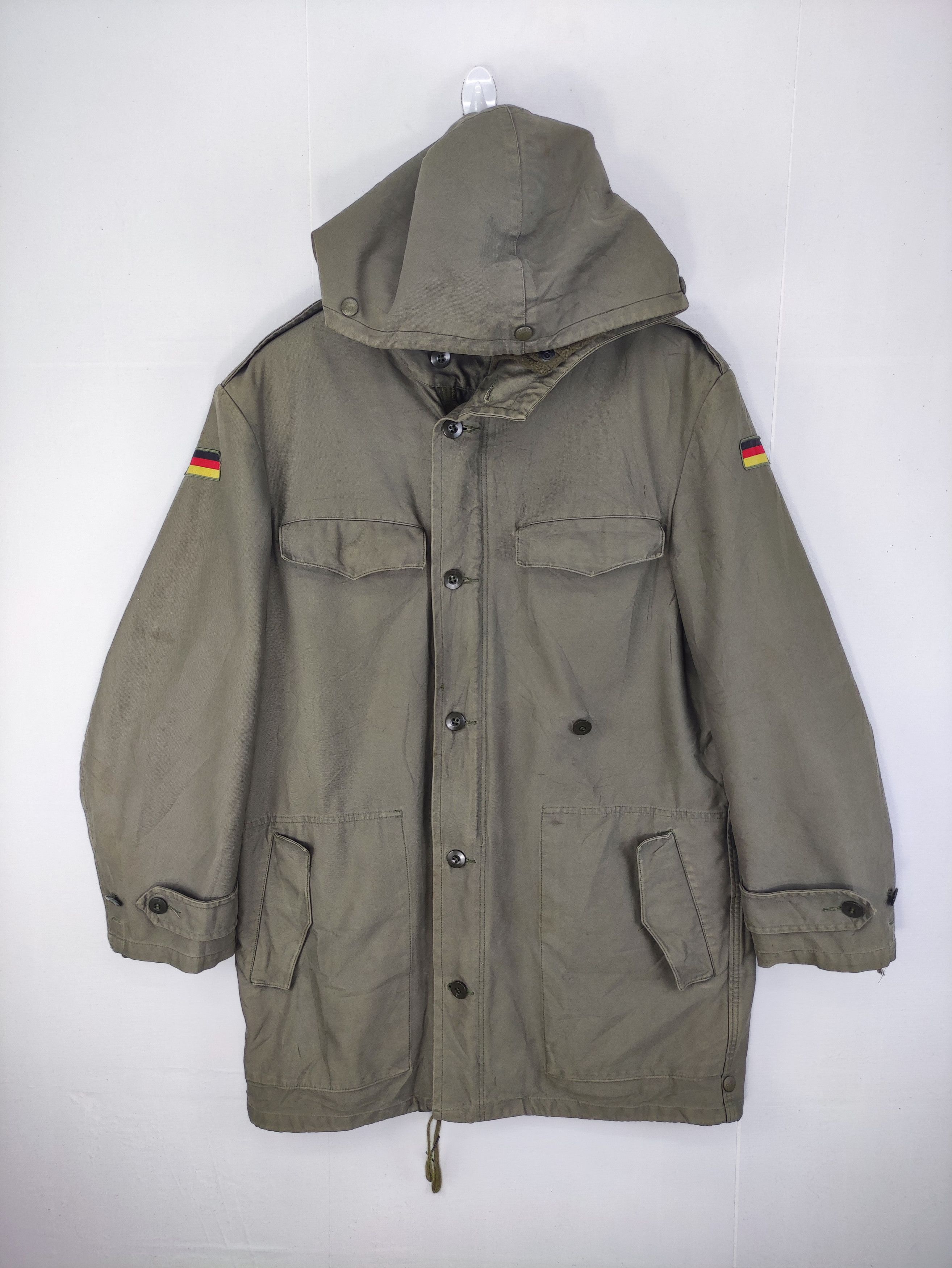 Vintage 80s Germany Military Parka Jacket Hoodie