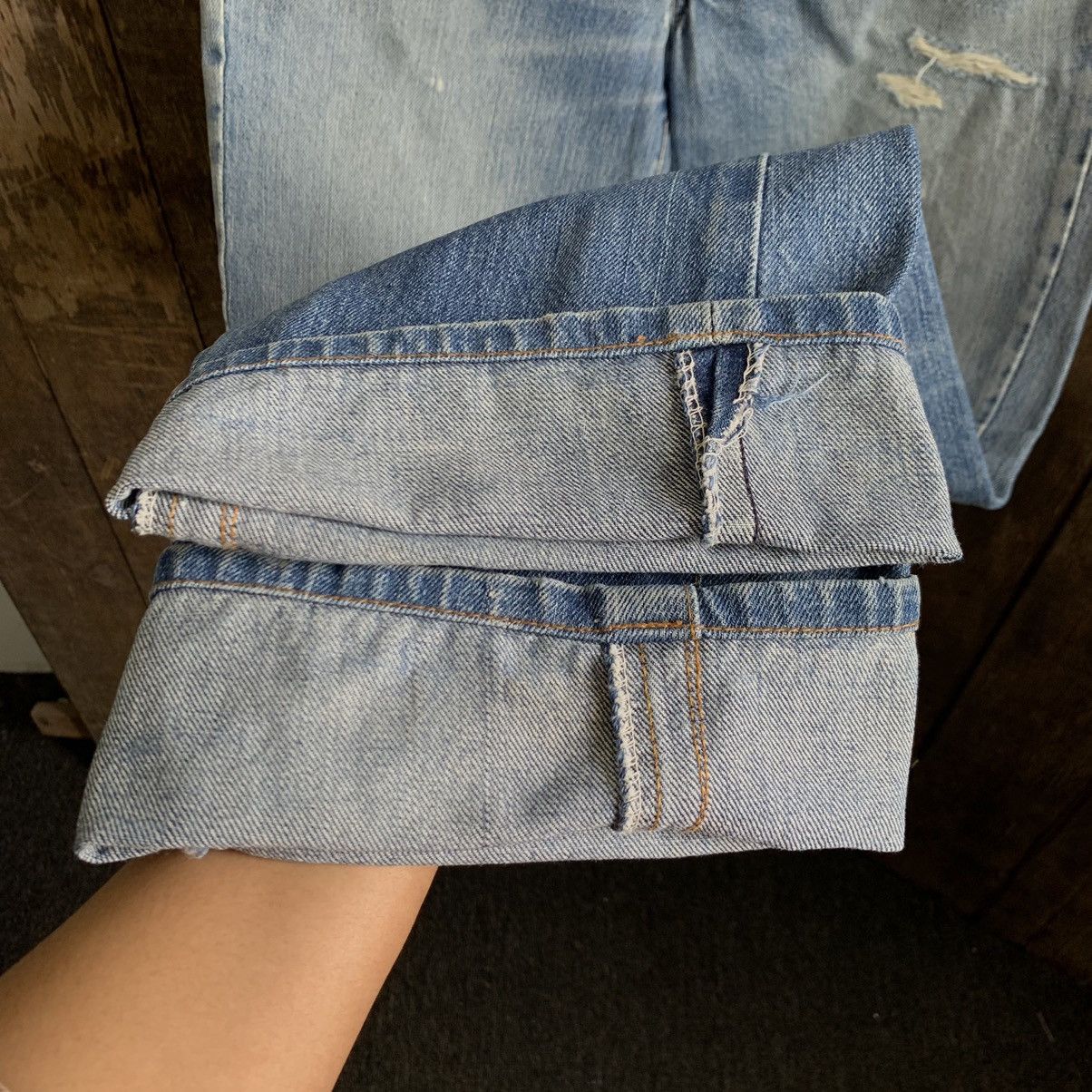Levi's Vintage Clothing Vtg Levis 517 Rindem Button 2 Talon Distressed Denim Jeans Size US 32 / EU 48 - 12 Thumbnail