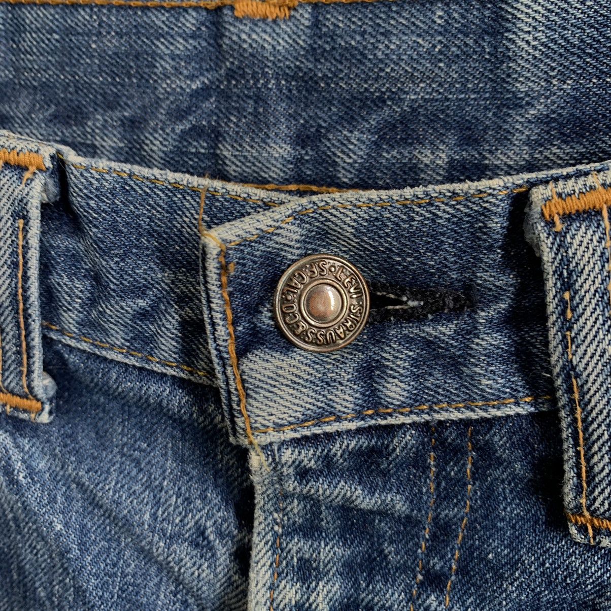 Levi's Vintage Clothing Vtg Levis 517 Rindem Button 2 Talon Distressed Denim Jeans Size US 32 / EU 48 - 9 Thumbnail