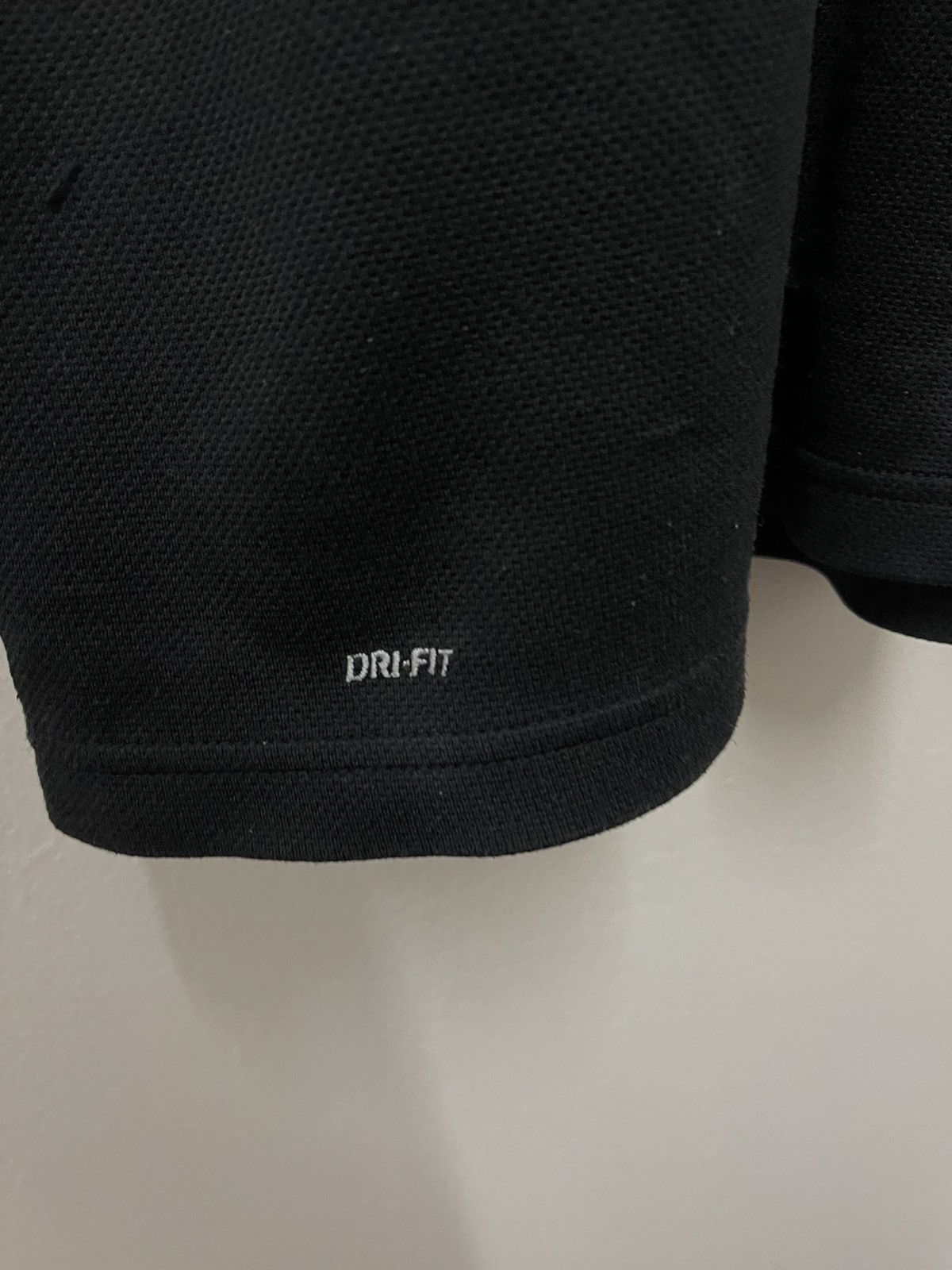Nike × Vintage Vintage Nike Swoosh Mini Logo Sleeveless Size US M / EU 48-50 / 2 - 3 Thumbnail