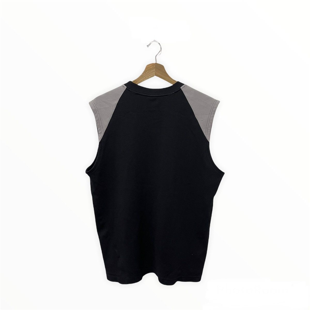 Nike × Vintage Vintage Nike Swoosh Mini Logo Sleeveless Size US M / EU 48-50 / 2 - 4 Thumbnail
