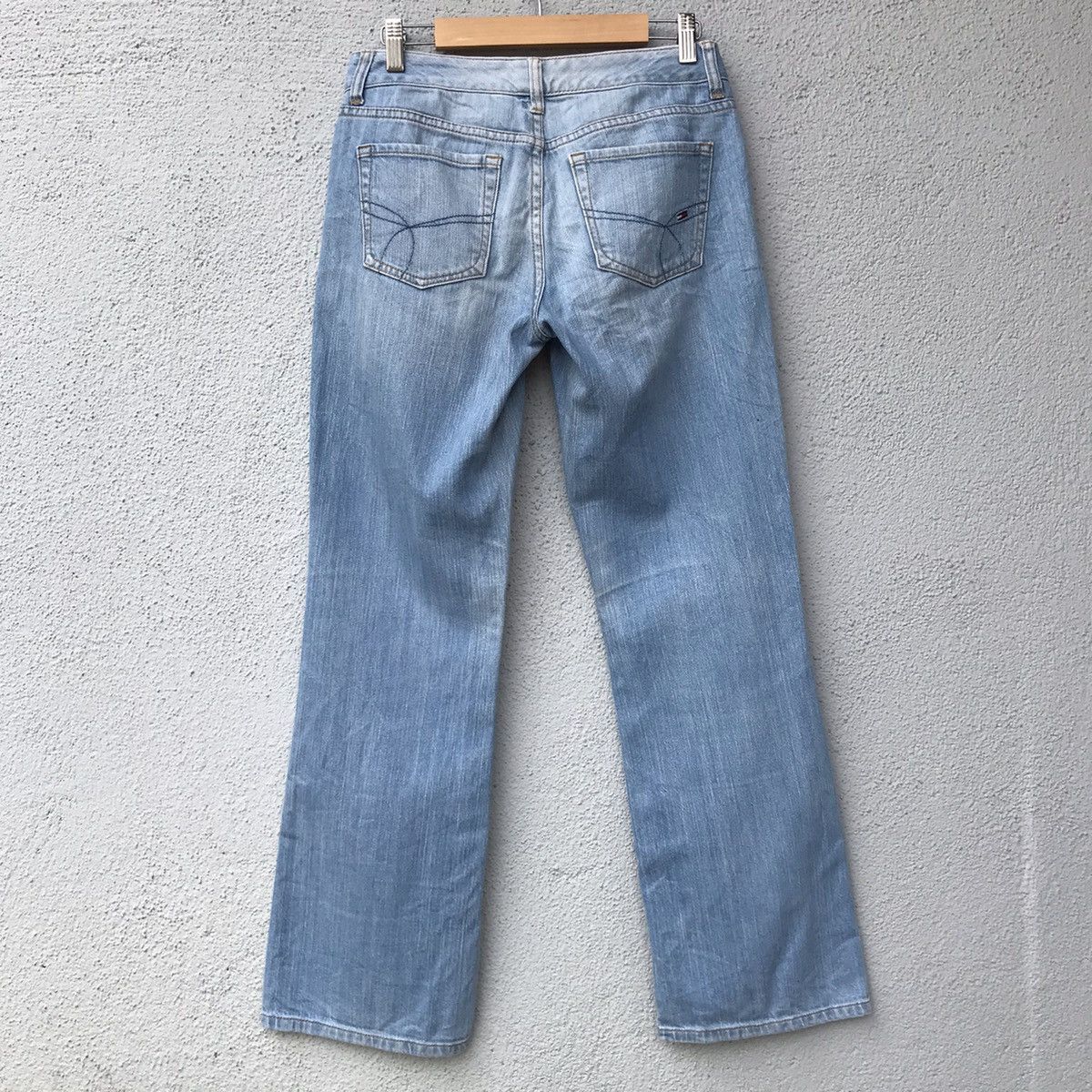 Tommy Hilfiger Vintage Tommy Hilfiger Denim Sun Faded Jeans Size US 29 - 14 Thumbnail