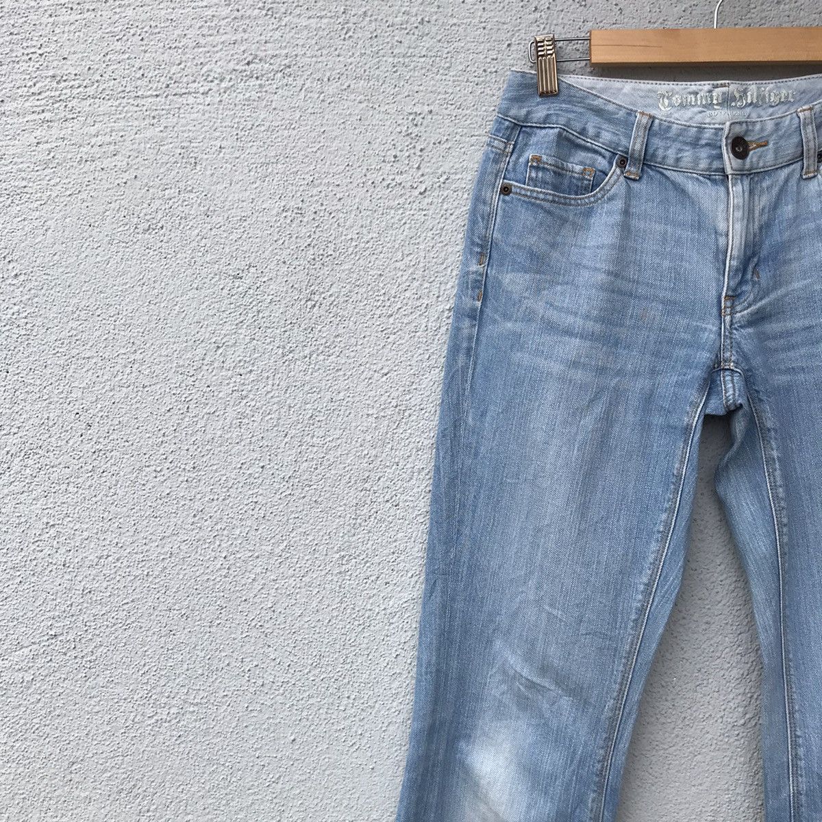 Tommy Hilfiger Vintage Tommy Hilfiger Denim Sun Faded Jeans Size US 29 - 4 Thumbnail