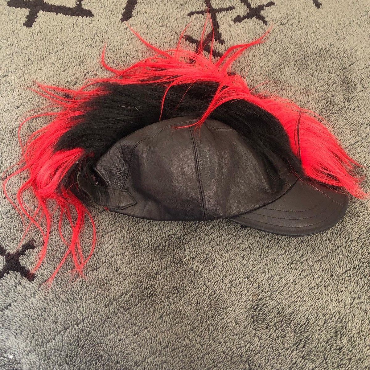 Dior × John Galliano Christian Dior Fall 2002 Mohawk Cap Size ONE SIZE - 2 Thumbnail