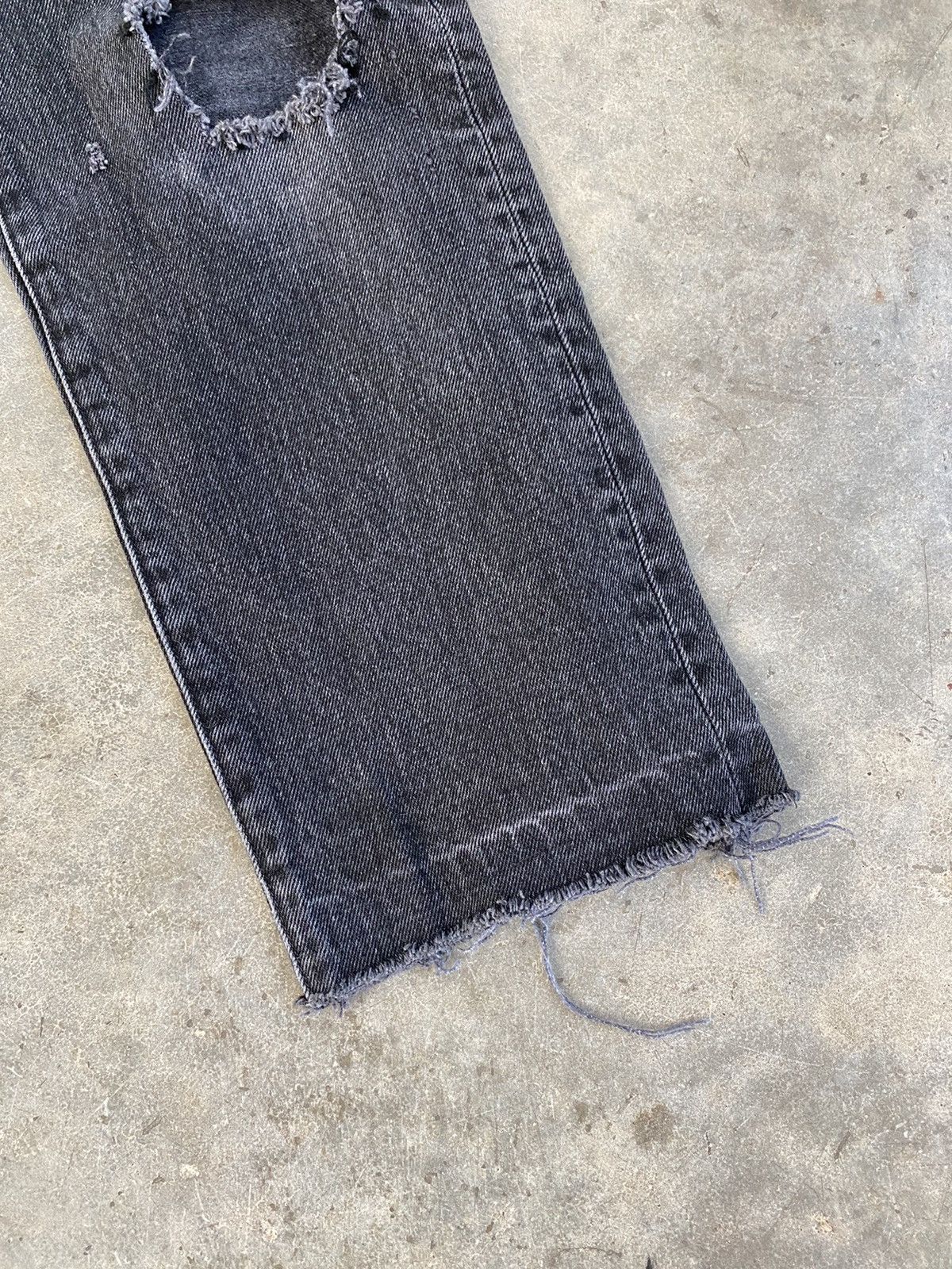 Supreme Supreme Black Denim Jeans Sz. 30 🧊🥣 Skate Work NY Hem Raw Size US 30 / EU 46 - 3 Thumbnail